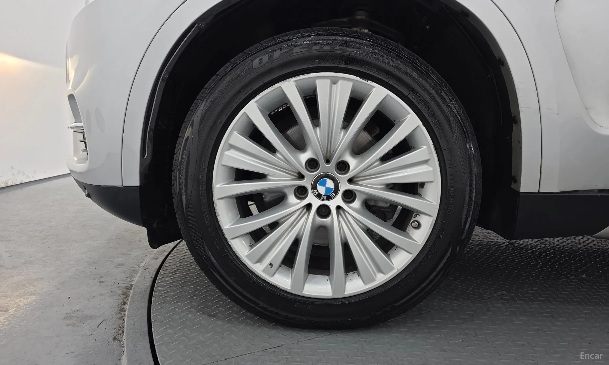 BMW X5 (F15) превью 5