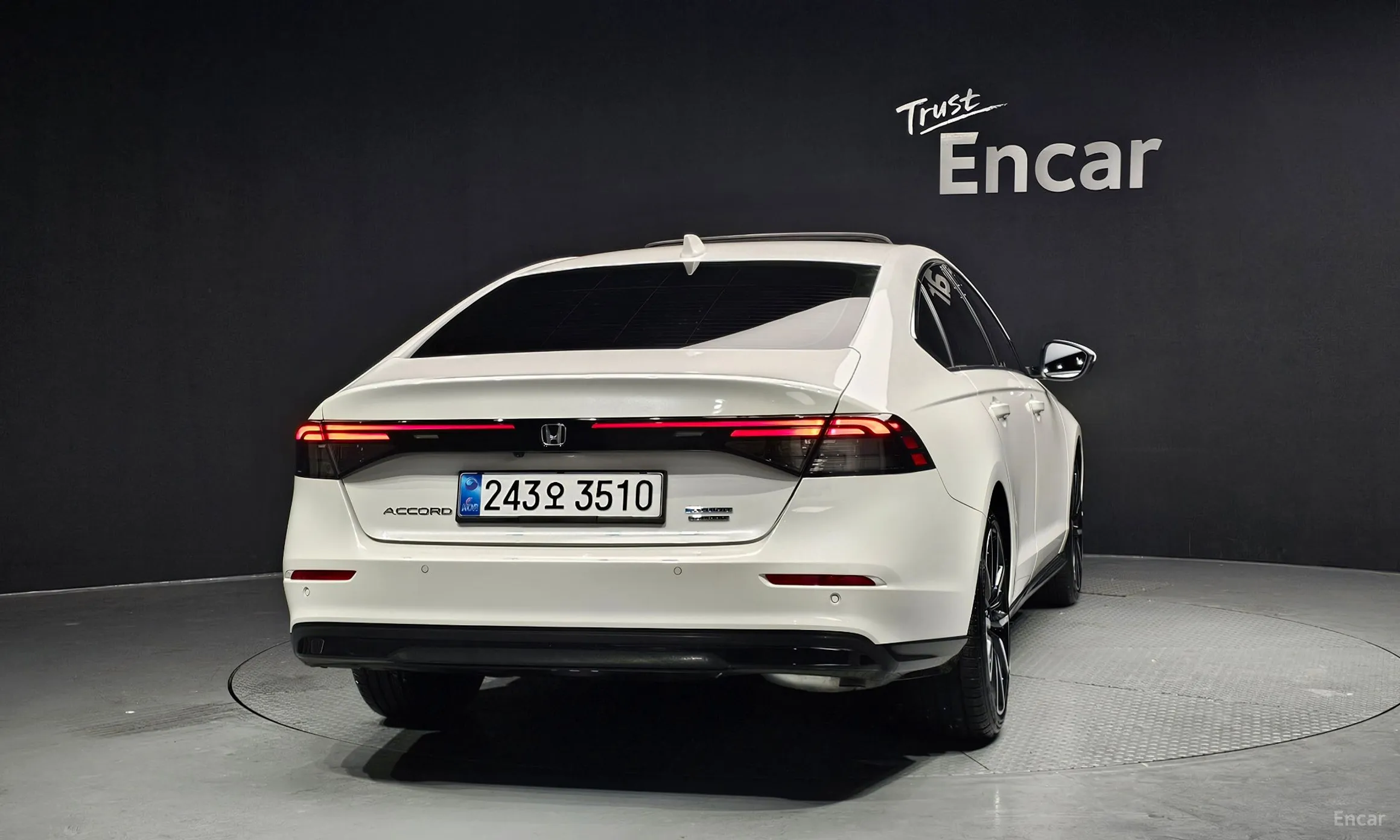 Honda Accord 11th Generation превью 4