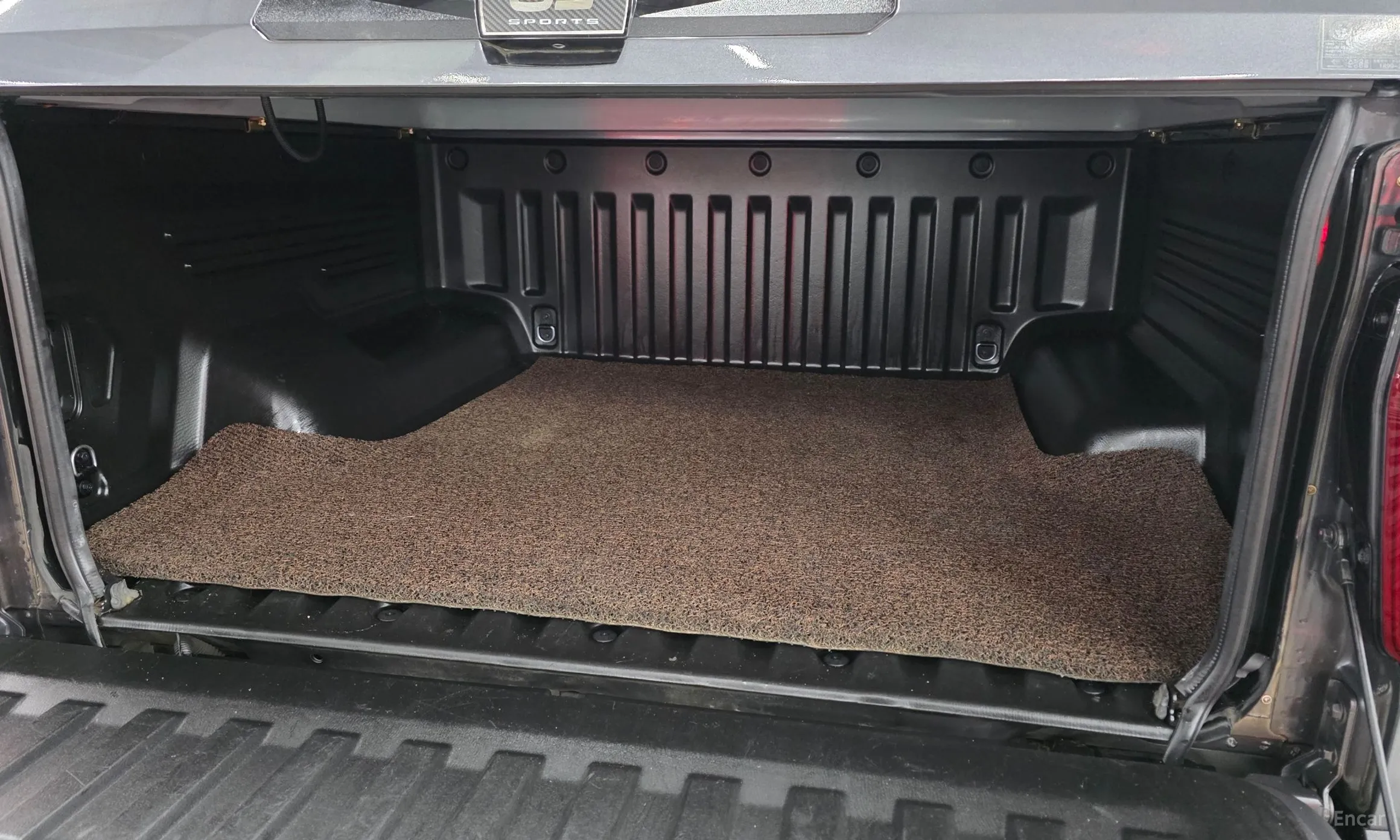 KG Mobility (SsangYong) Rexton Sports превью 20