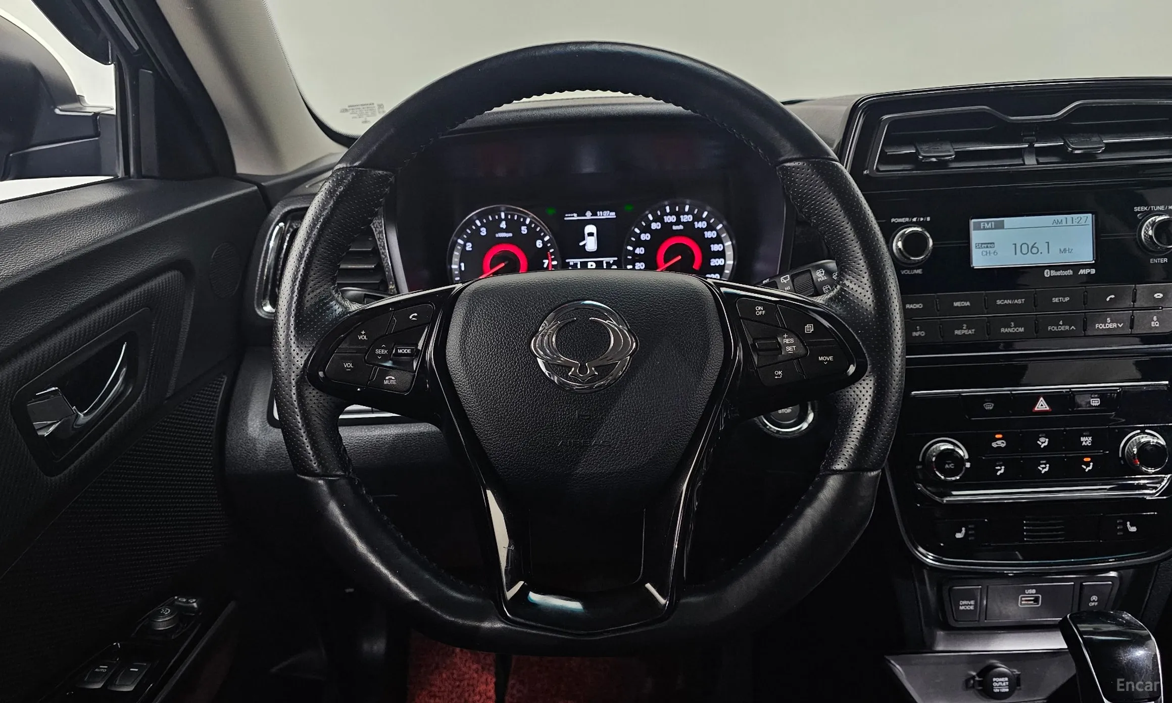 KG Mobility (SsangYong) Berry New Tivoli превью 14