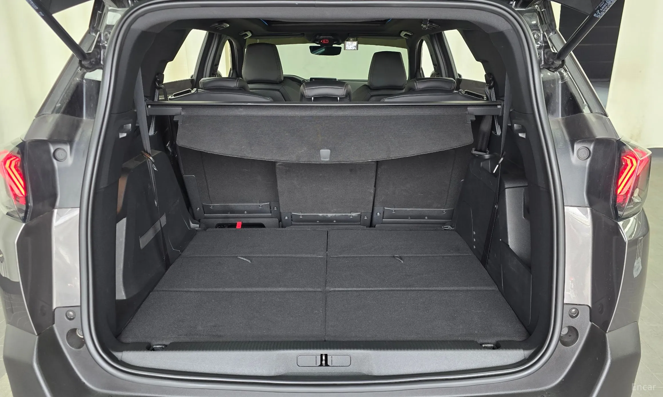 Peugeot 5008 2nd generation превью 20