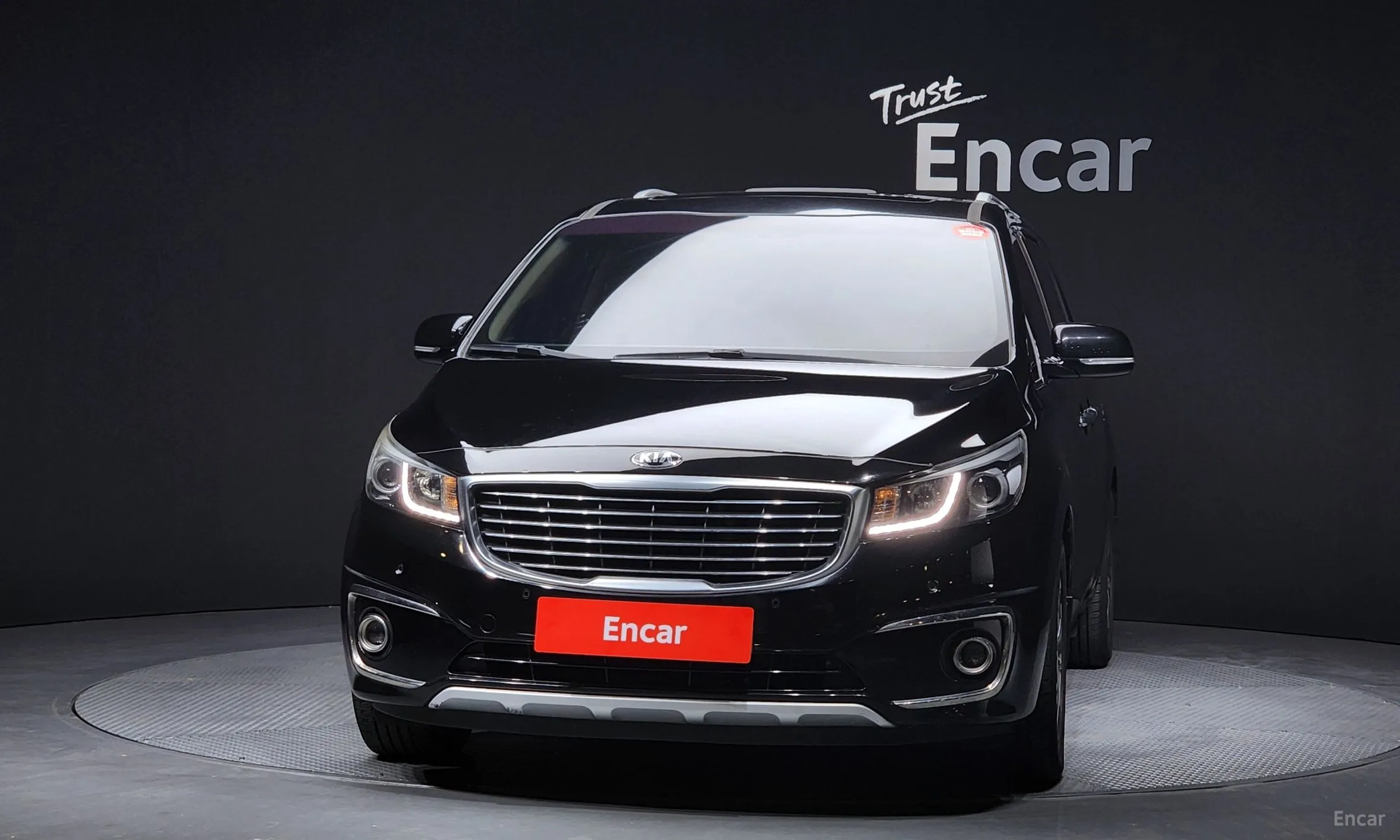 Kia Carnival превью 3