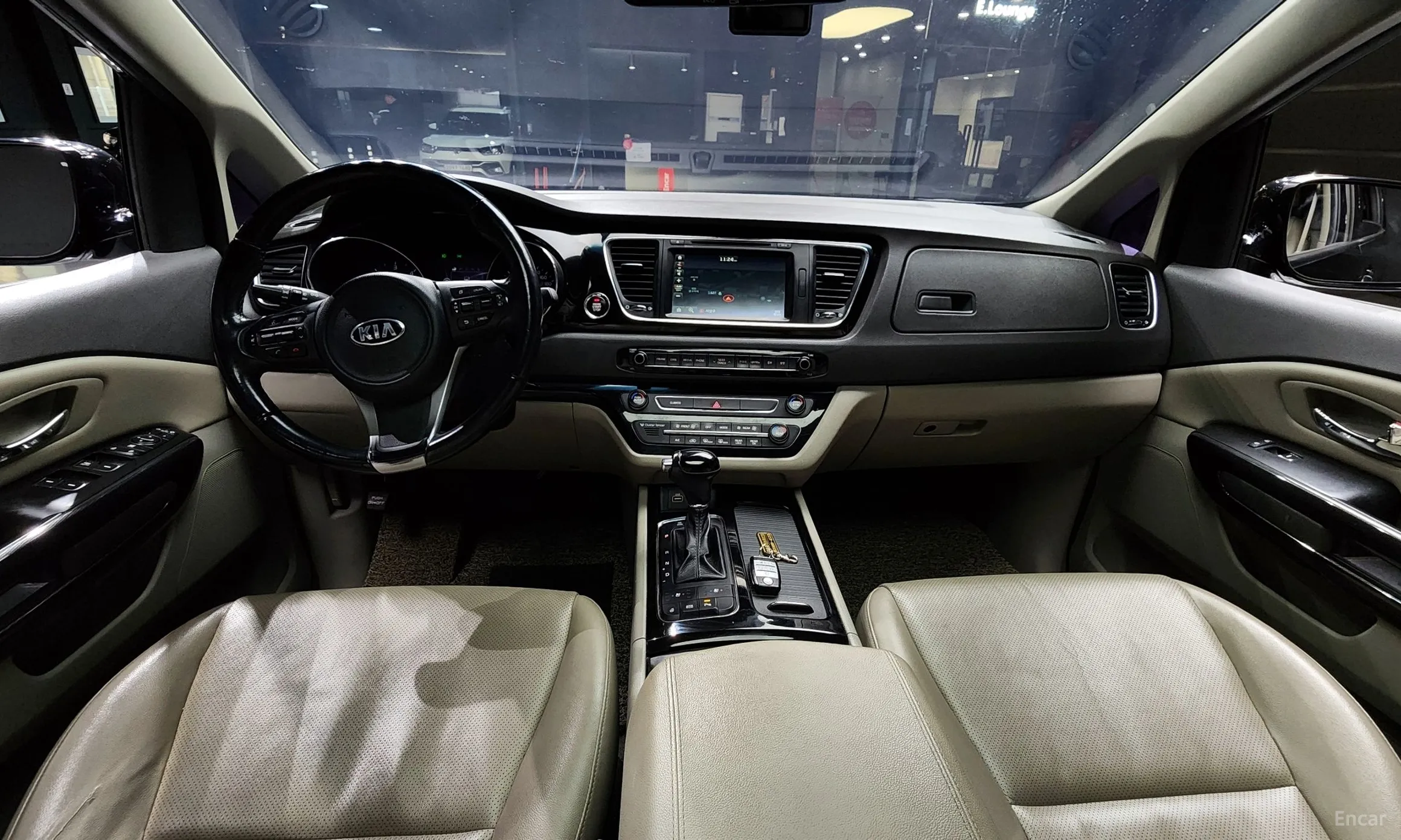 Kia Carnival превью 7