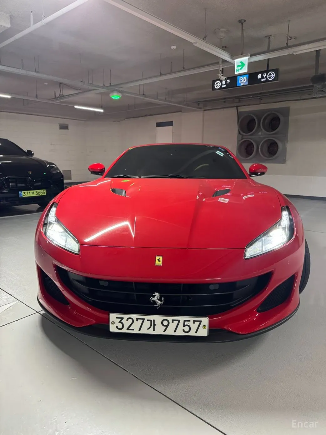 Ferrari Portofino превью 3