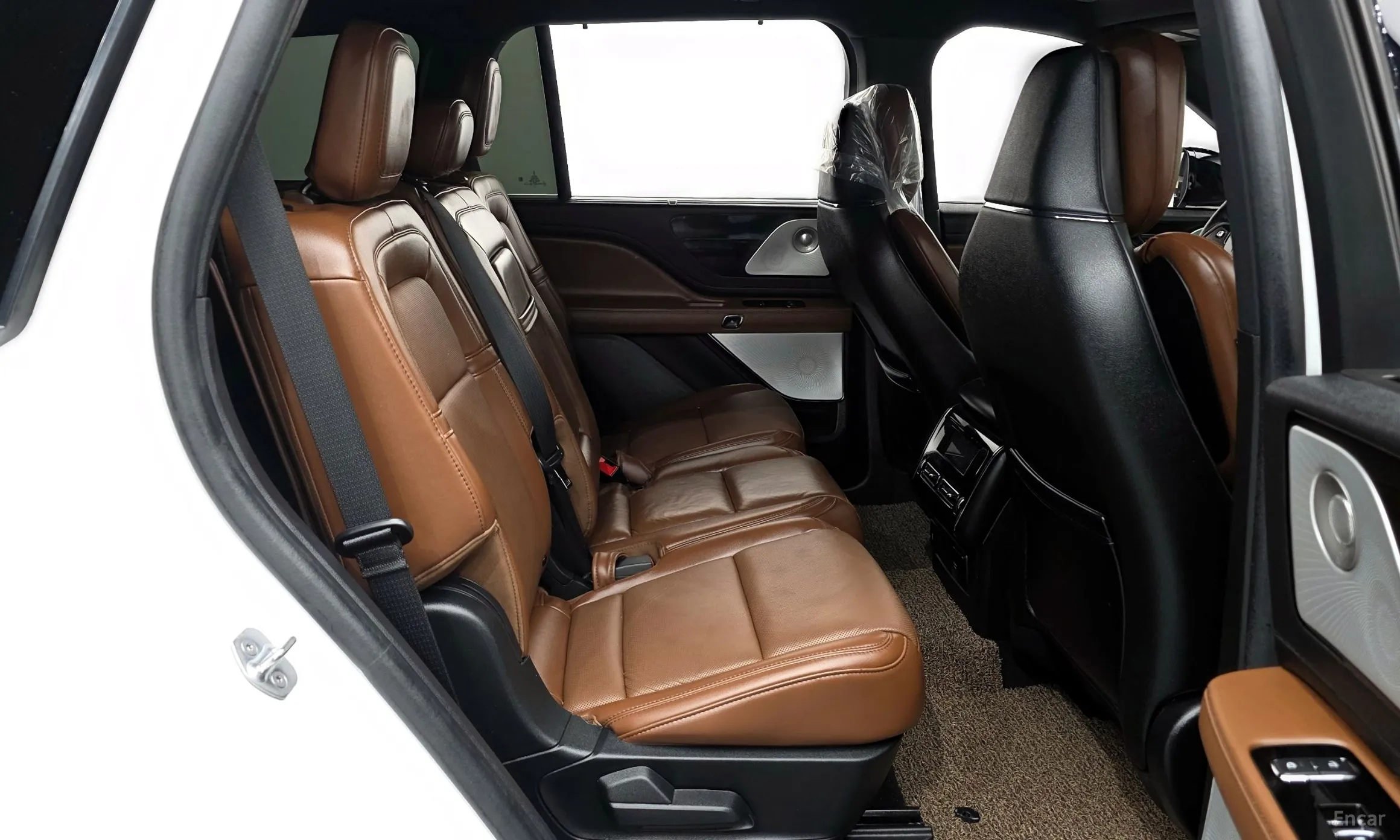 Lincoln Aviator 2nd Generation превью 12