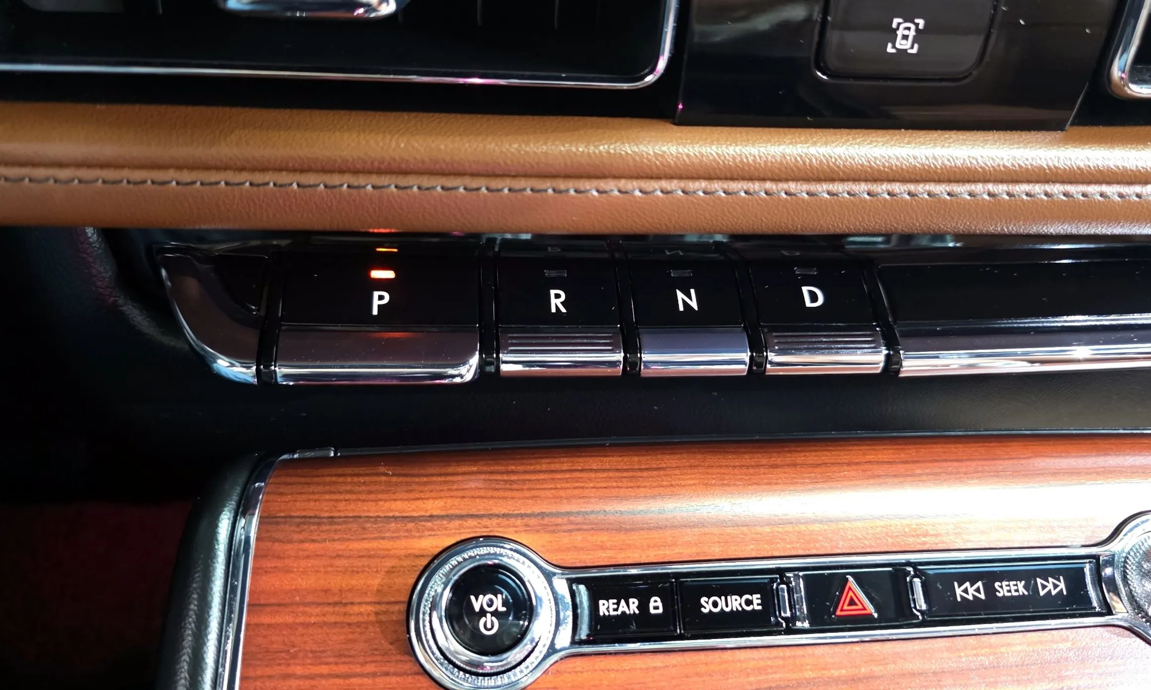 Lincoln Aviator 2nd Generation превью 9