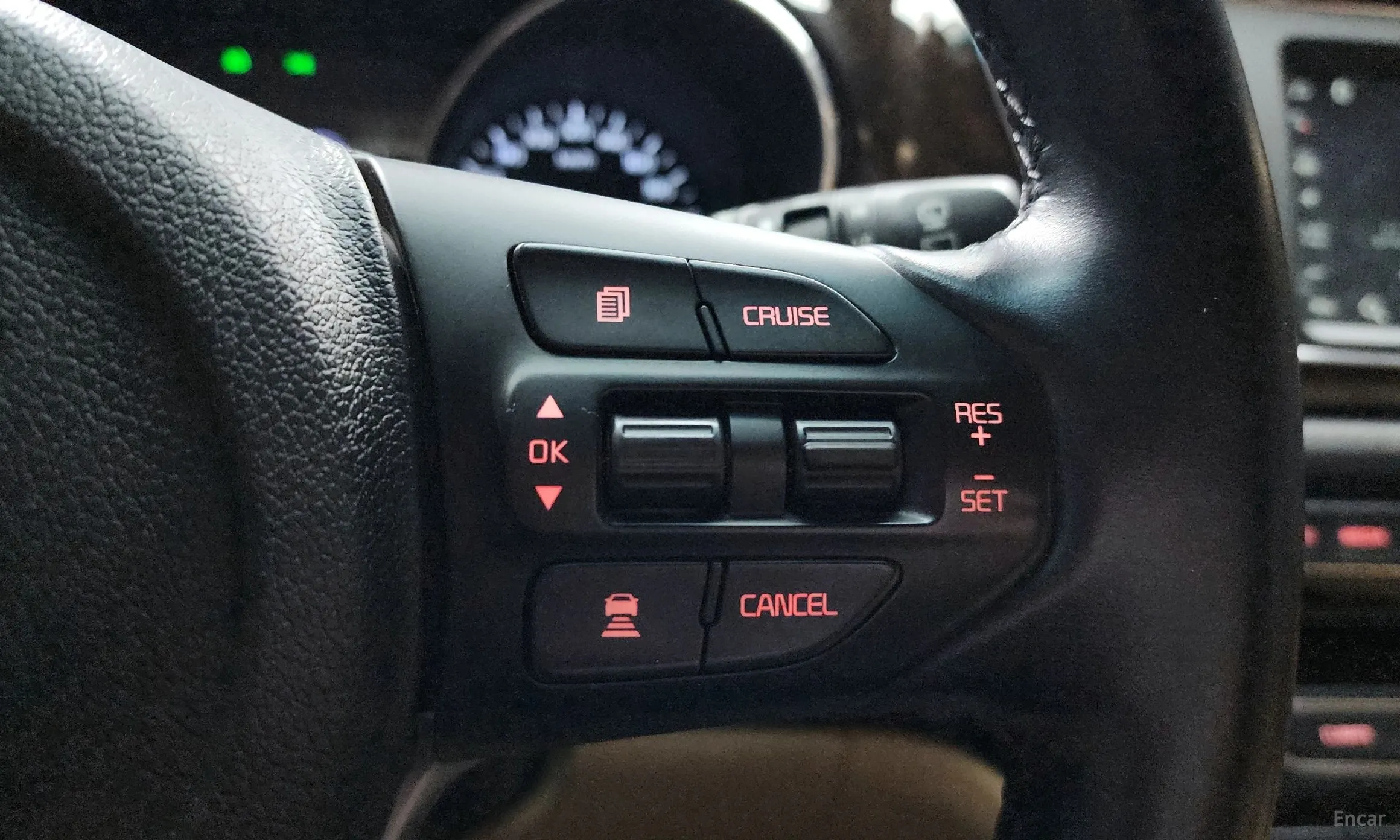 Kia Carnival превью 18