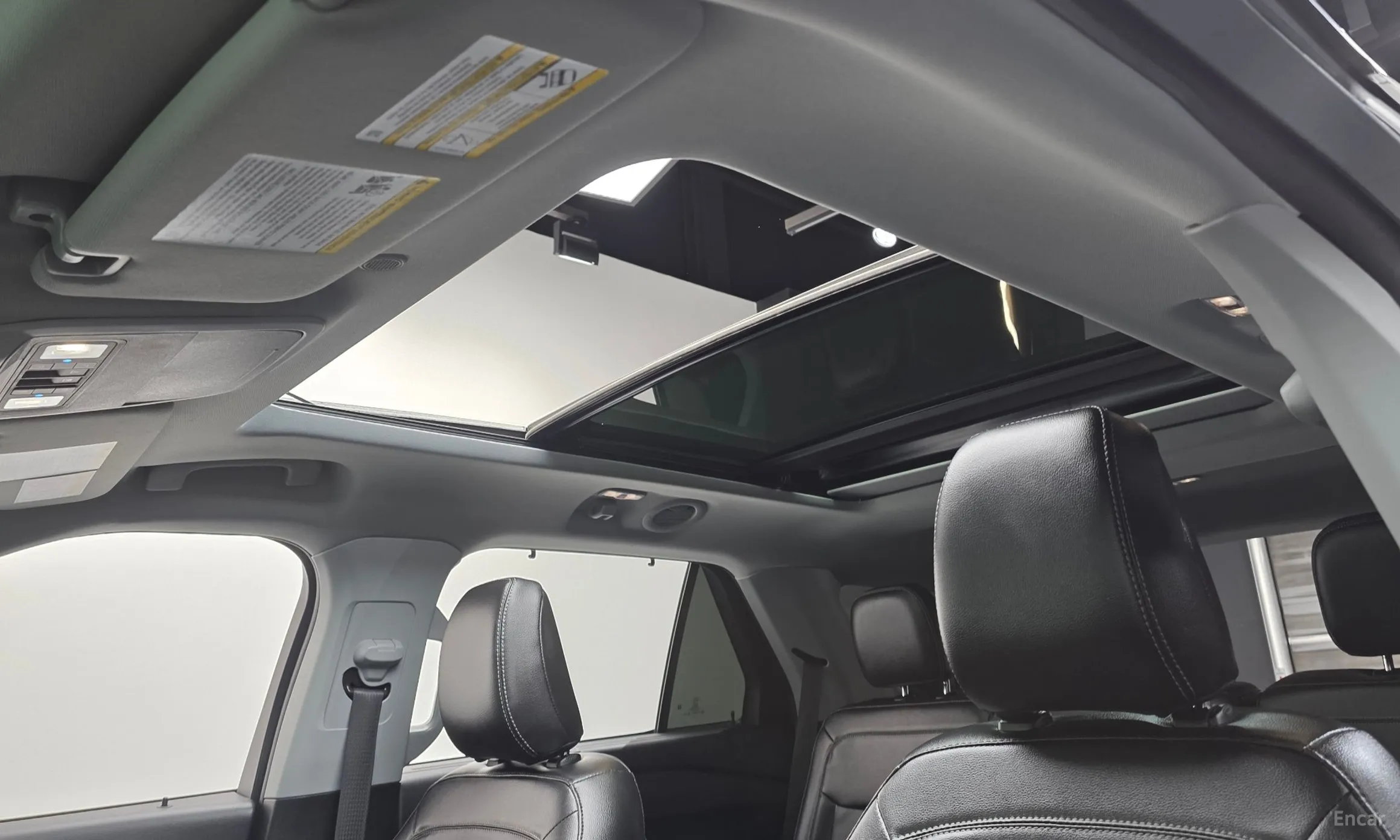 Ford Explorer 6th Generation превью 19