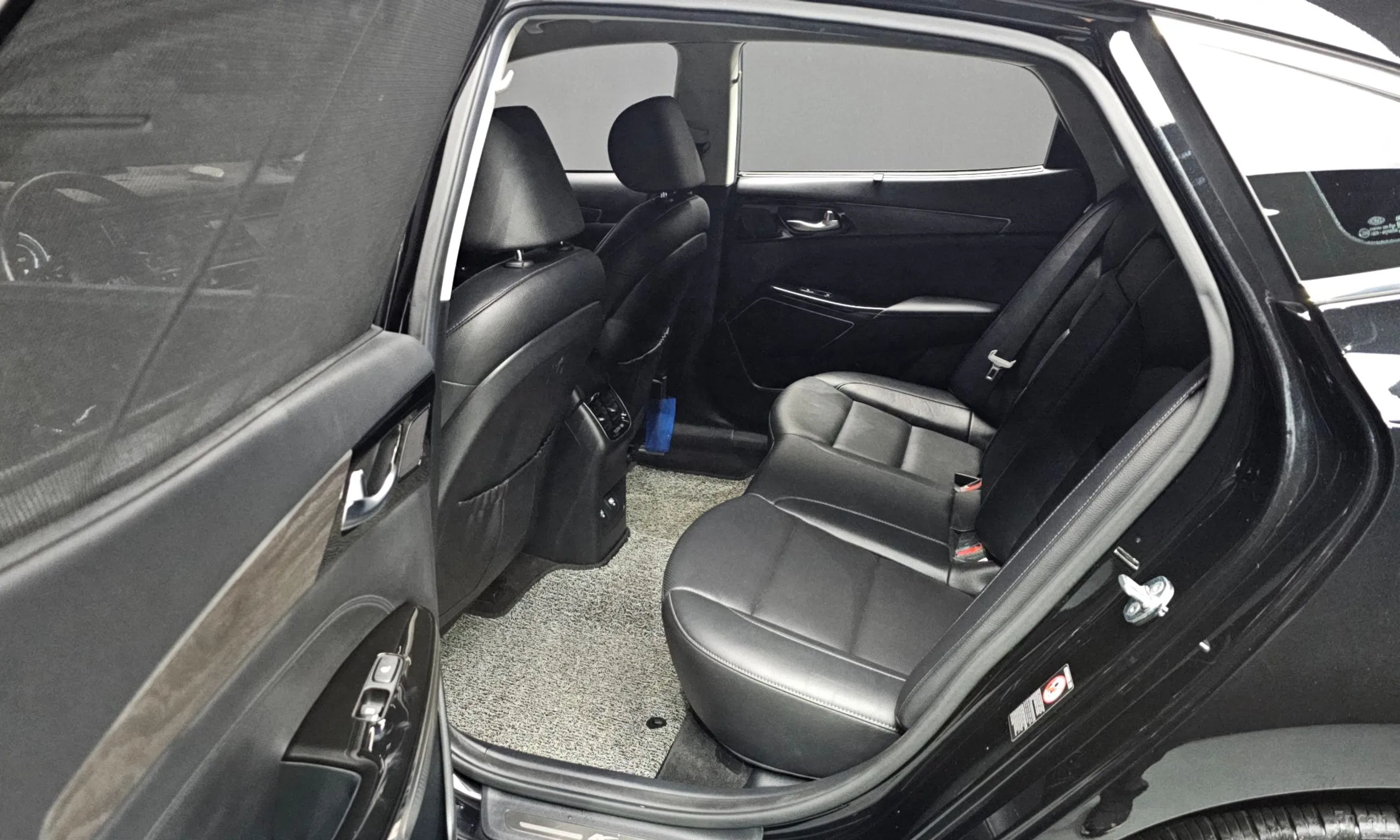 Kia K7 Premier Hybrid превью 12