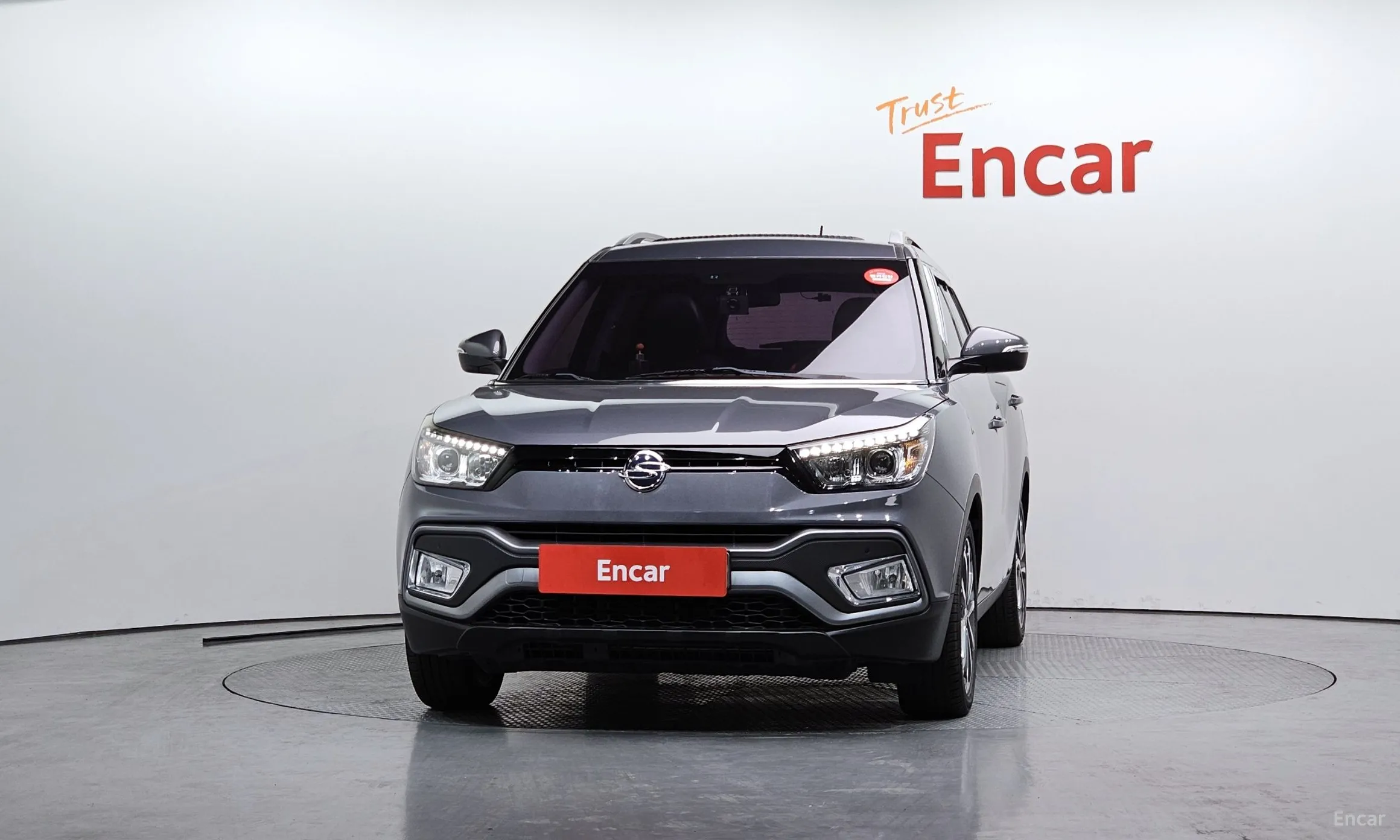KG Mobility (SsangYong) Tivoli Air превью 3