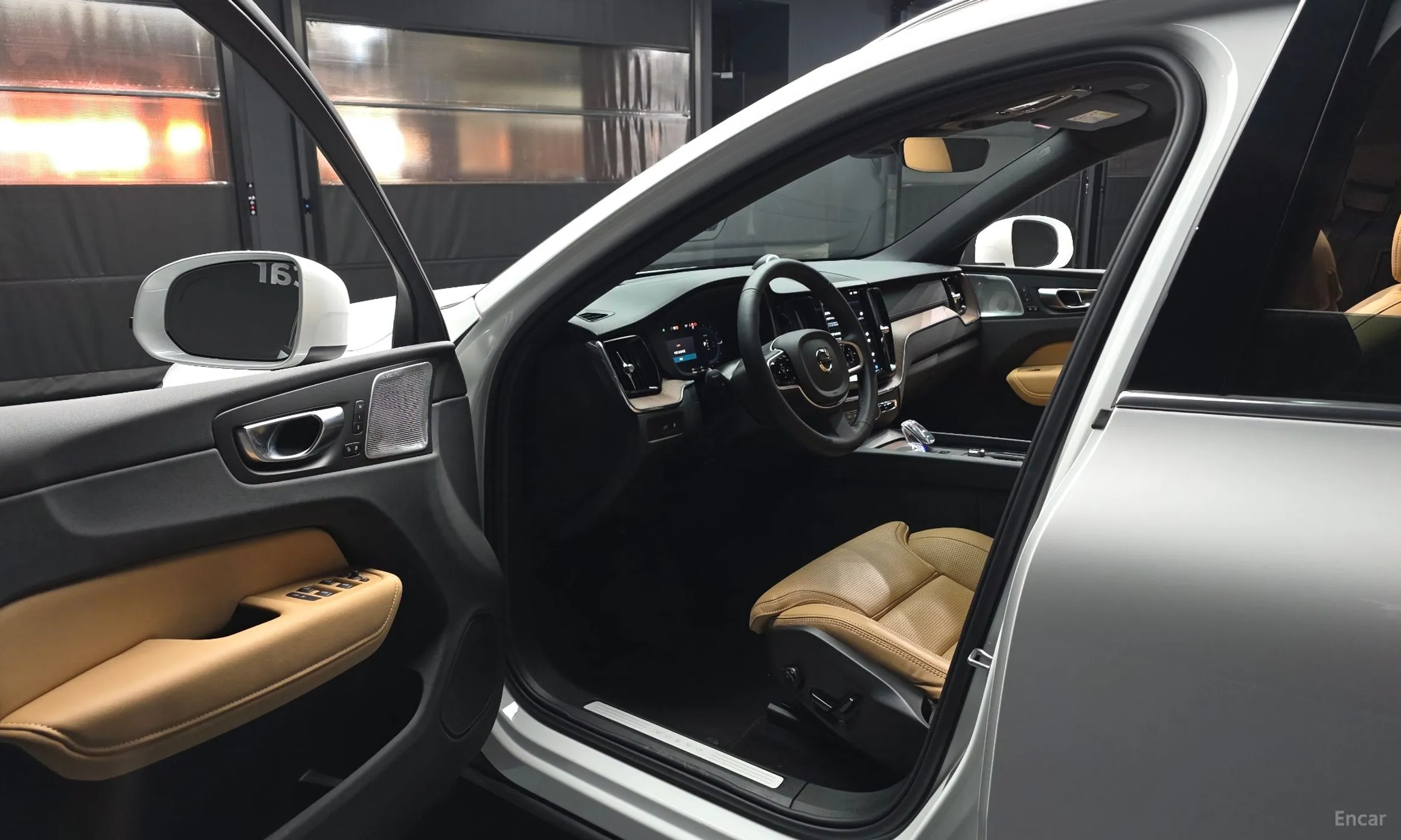 Volvo XC60 Gen 2 превью 10