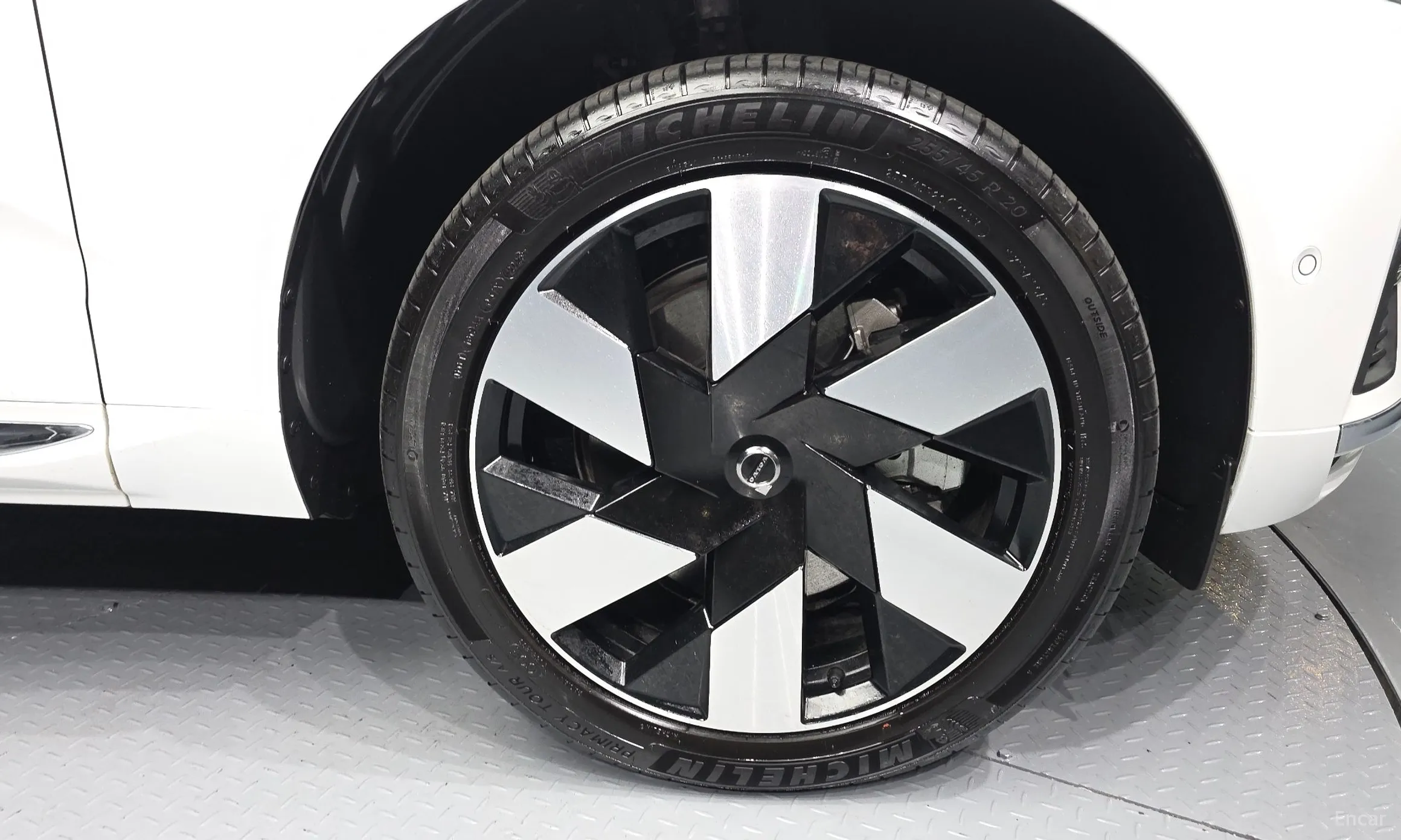 Volvo XC60 Gen 2 превью 5