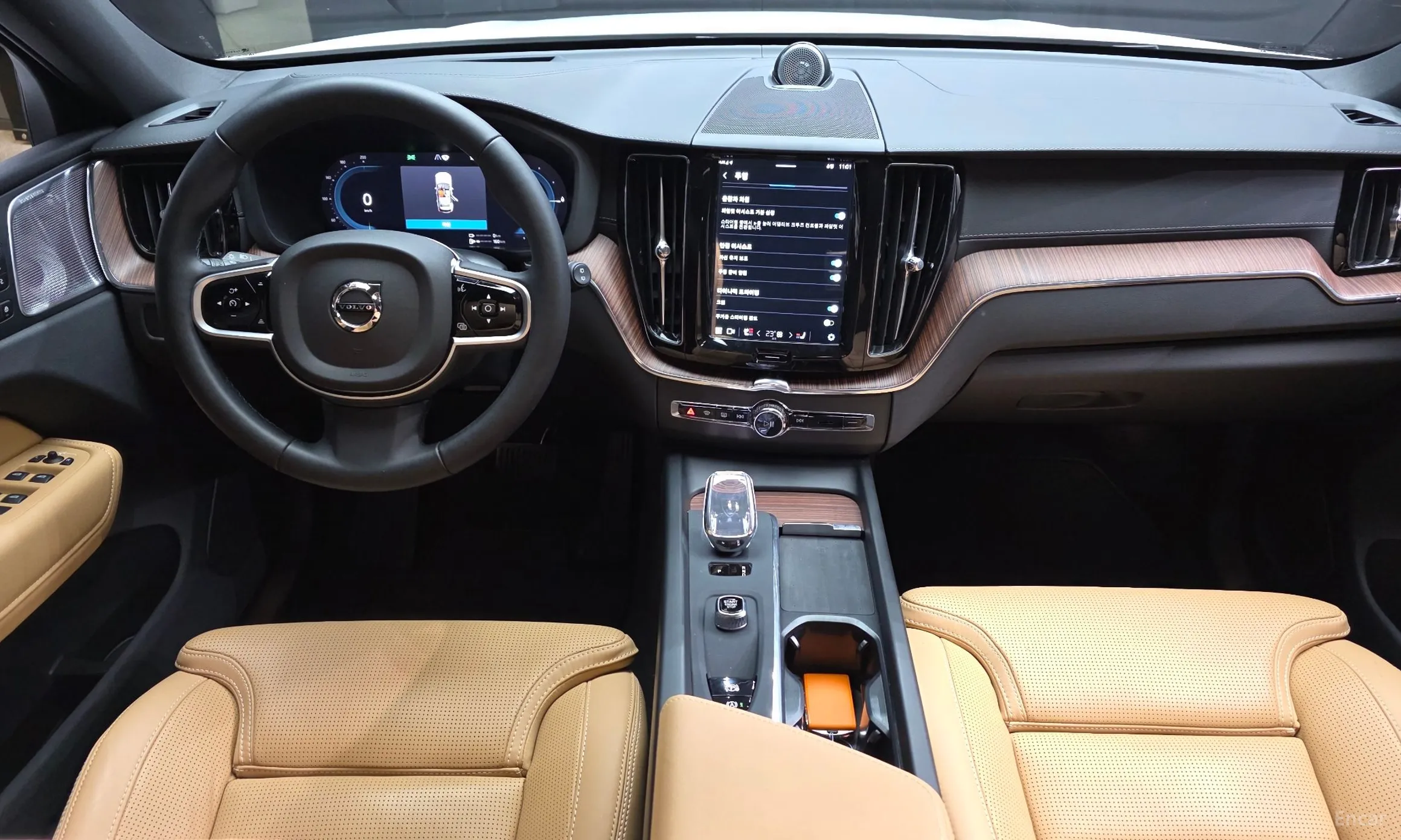 Volvo XC60 Gen 2 превью 7