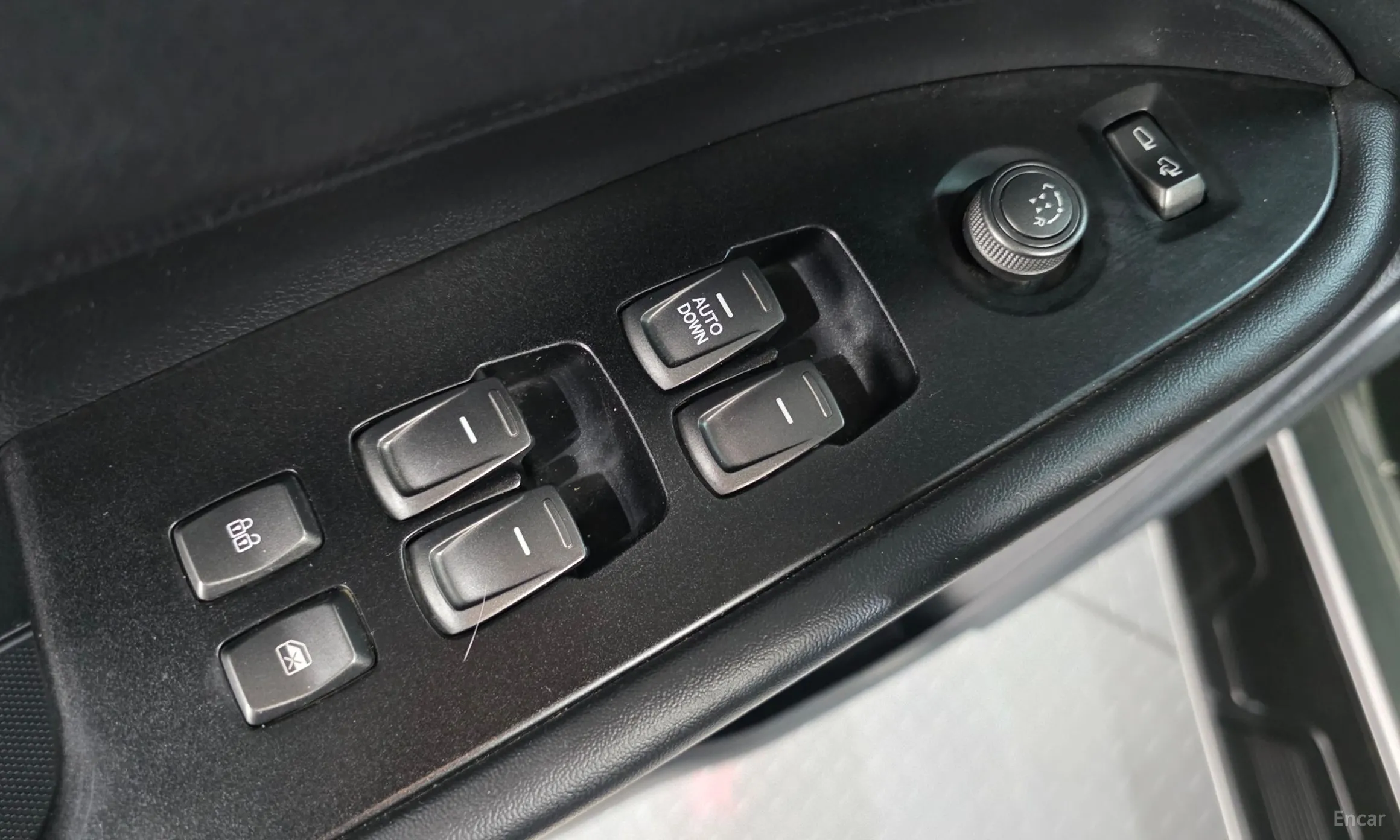 KG Mobility (SsangYong) Rexton Sports Khan превью 12