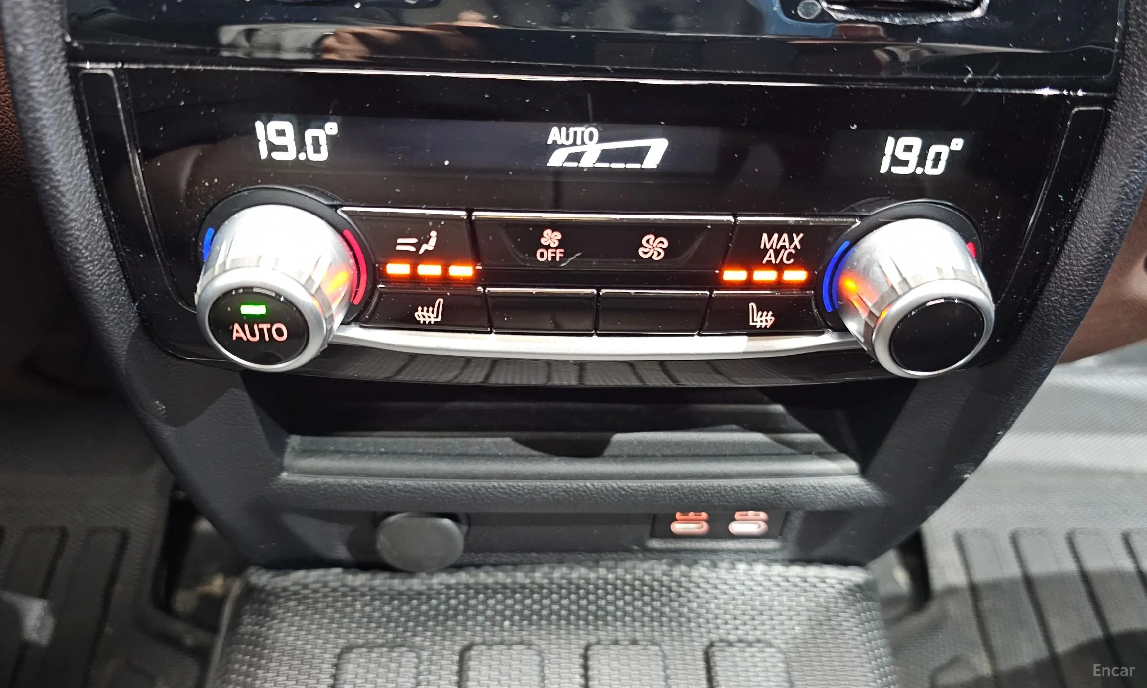 BMW 5 Series (G30) превью 18