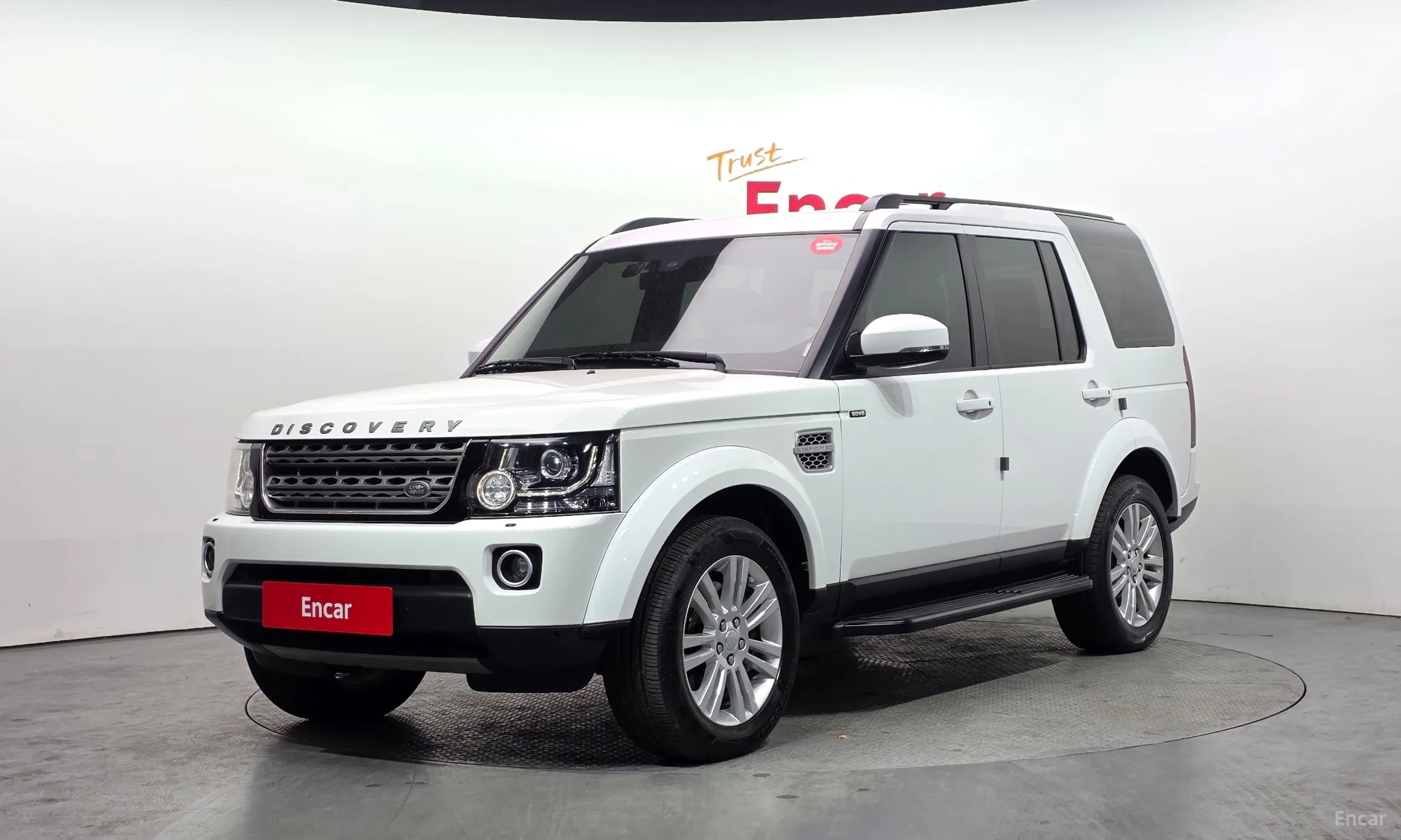 Land Rover Discovery 4