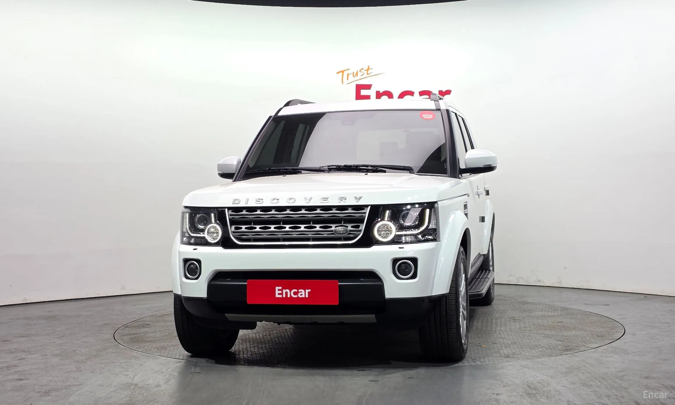 Land Rover Discovery 4 превью 3