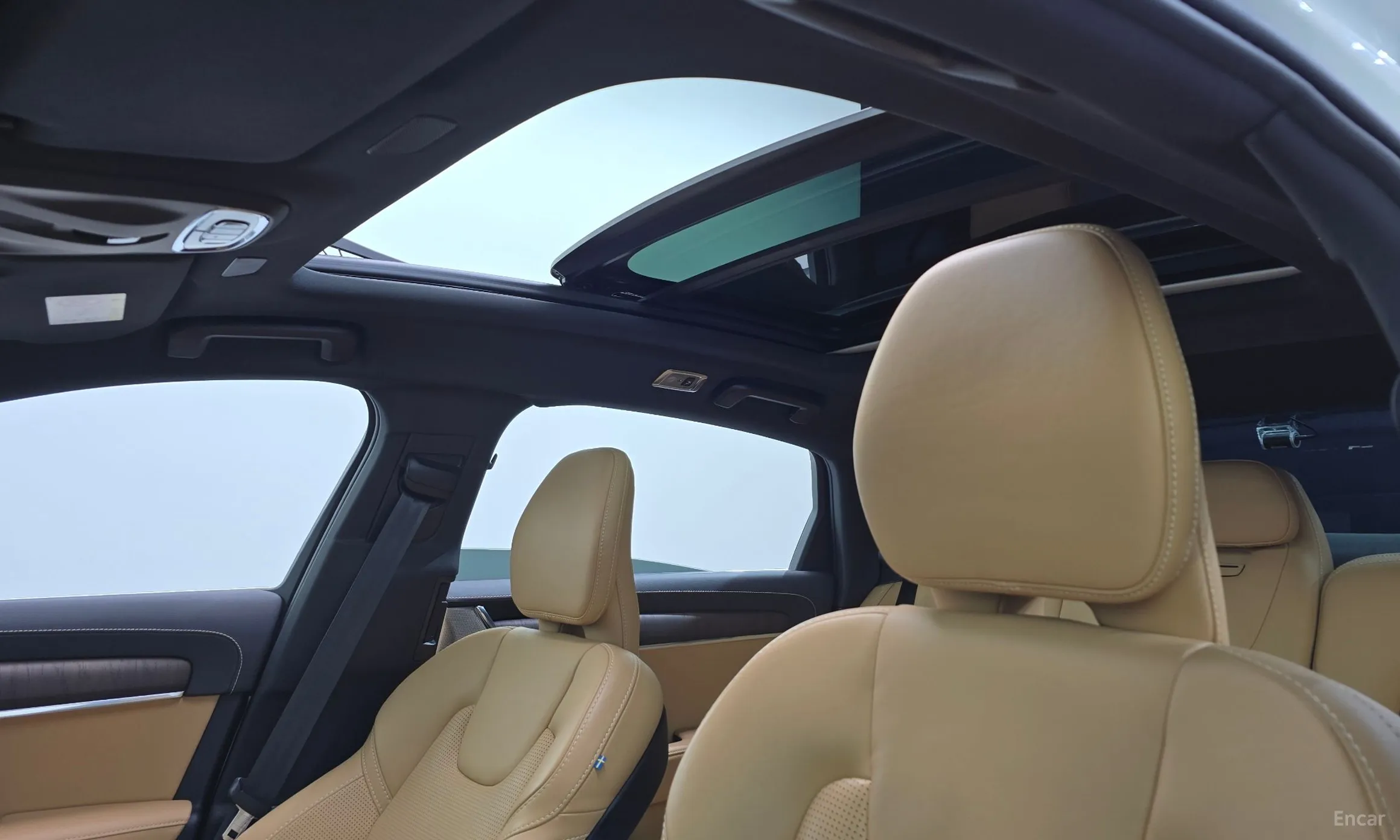Volvo S90 превью 19