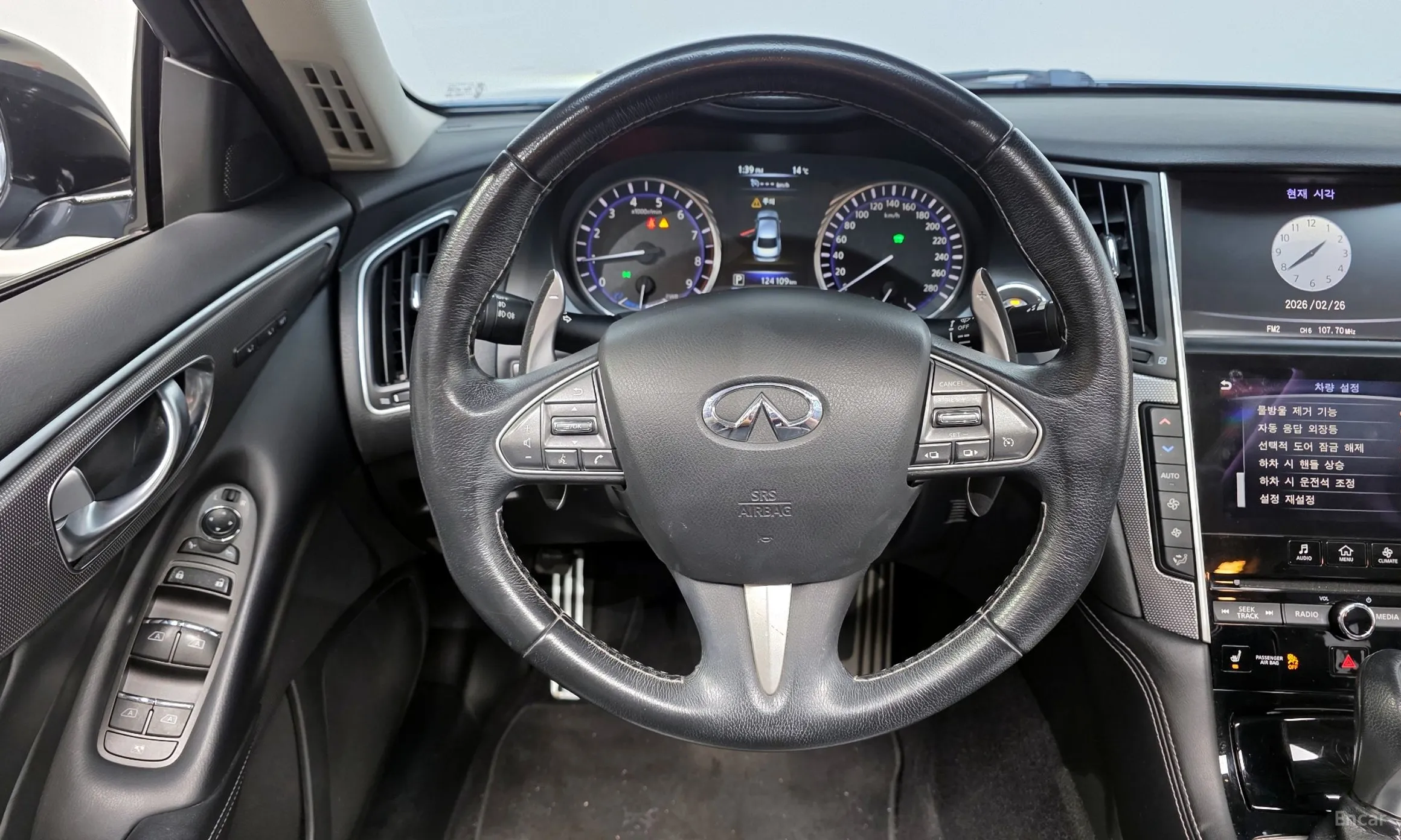 Infiniti Q50 превью 13