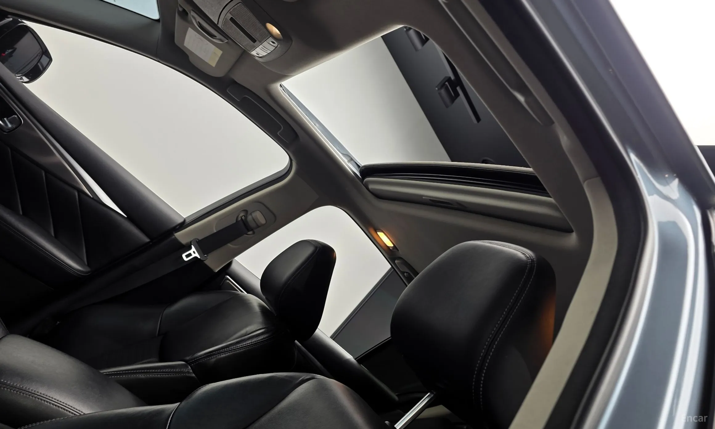 Infiniti Q50 превью 19