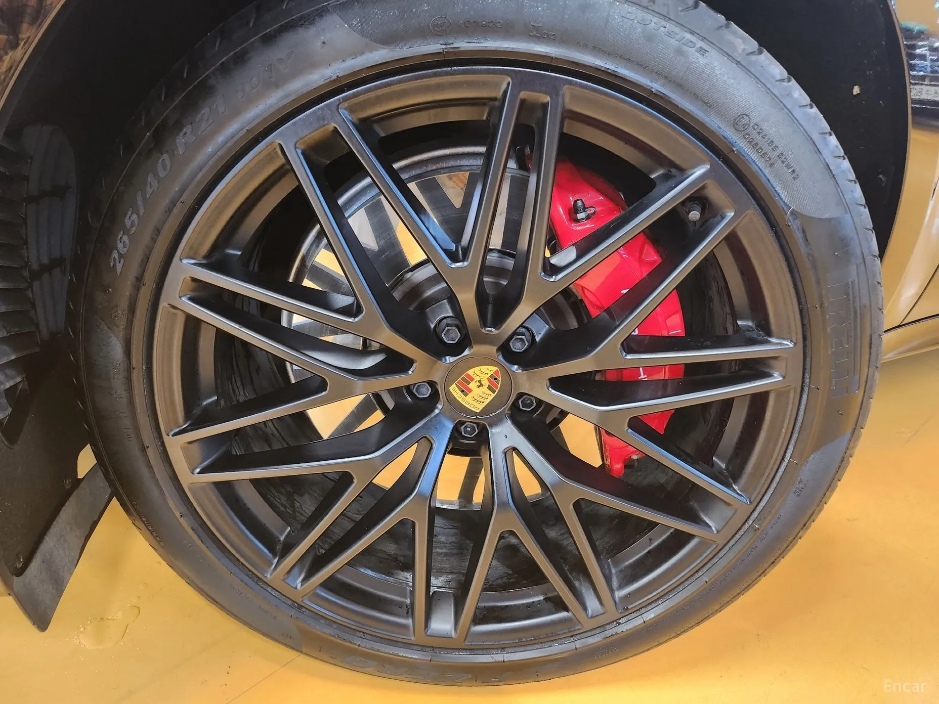 Porsche Macan превью 5