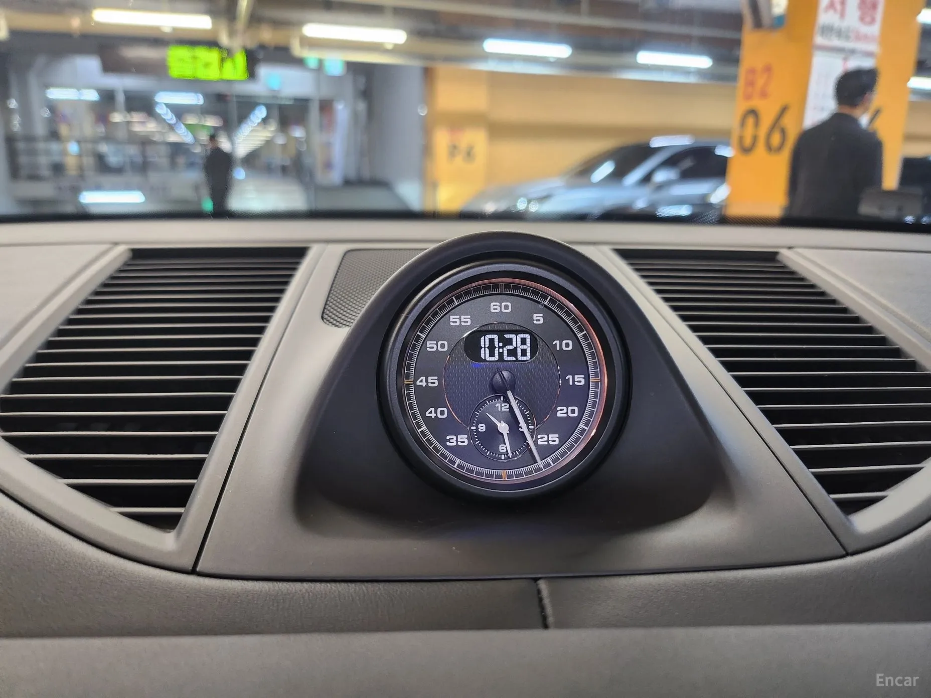 Porsche Macan превью 7