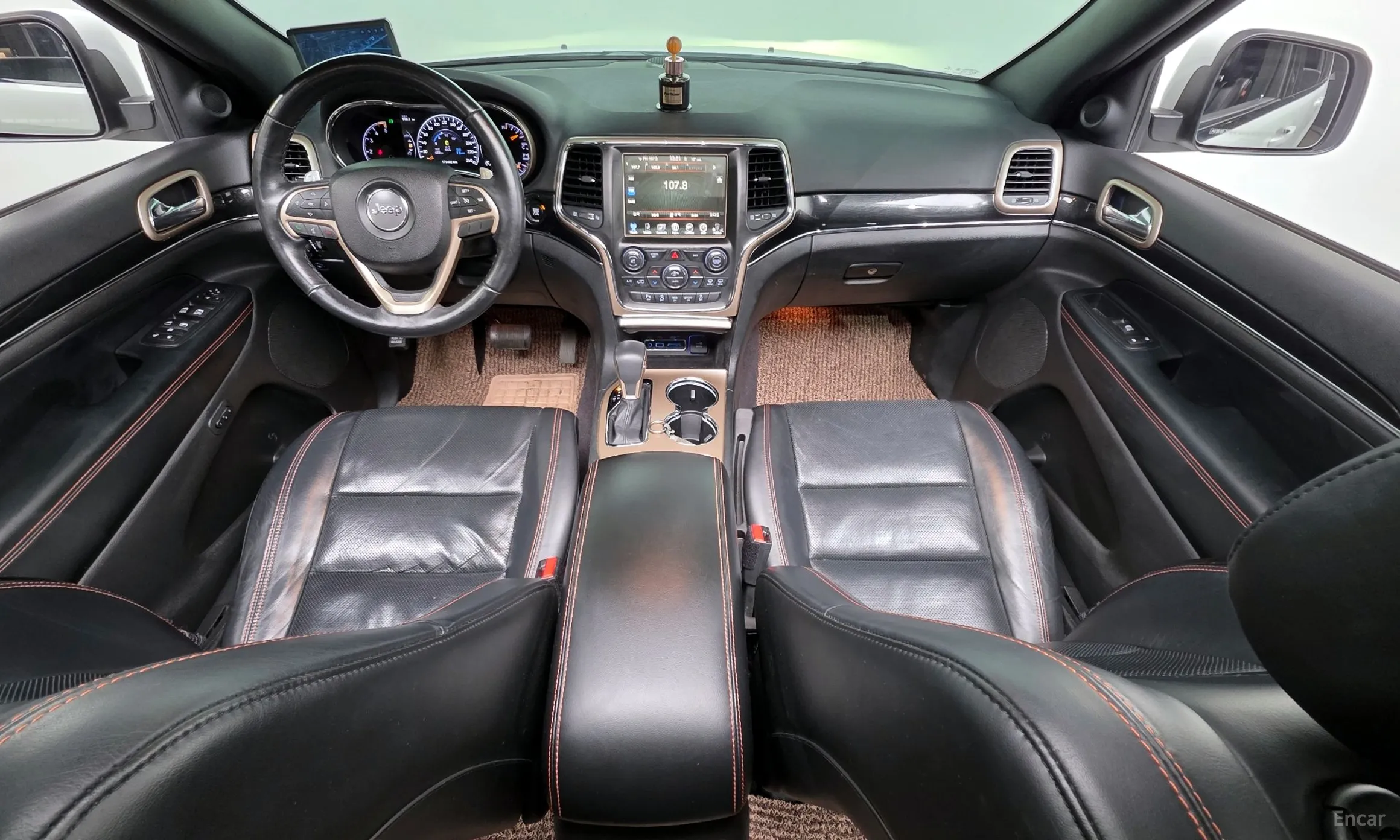 Jeep Grand Cherokee превью 7