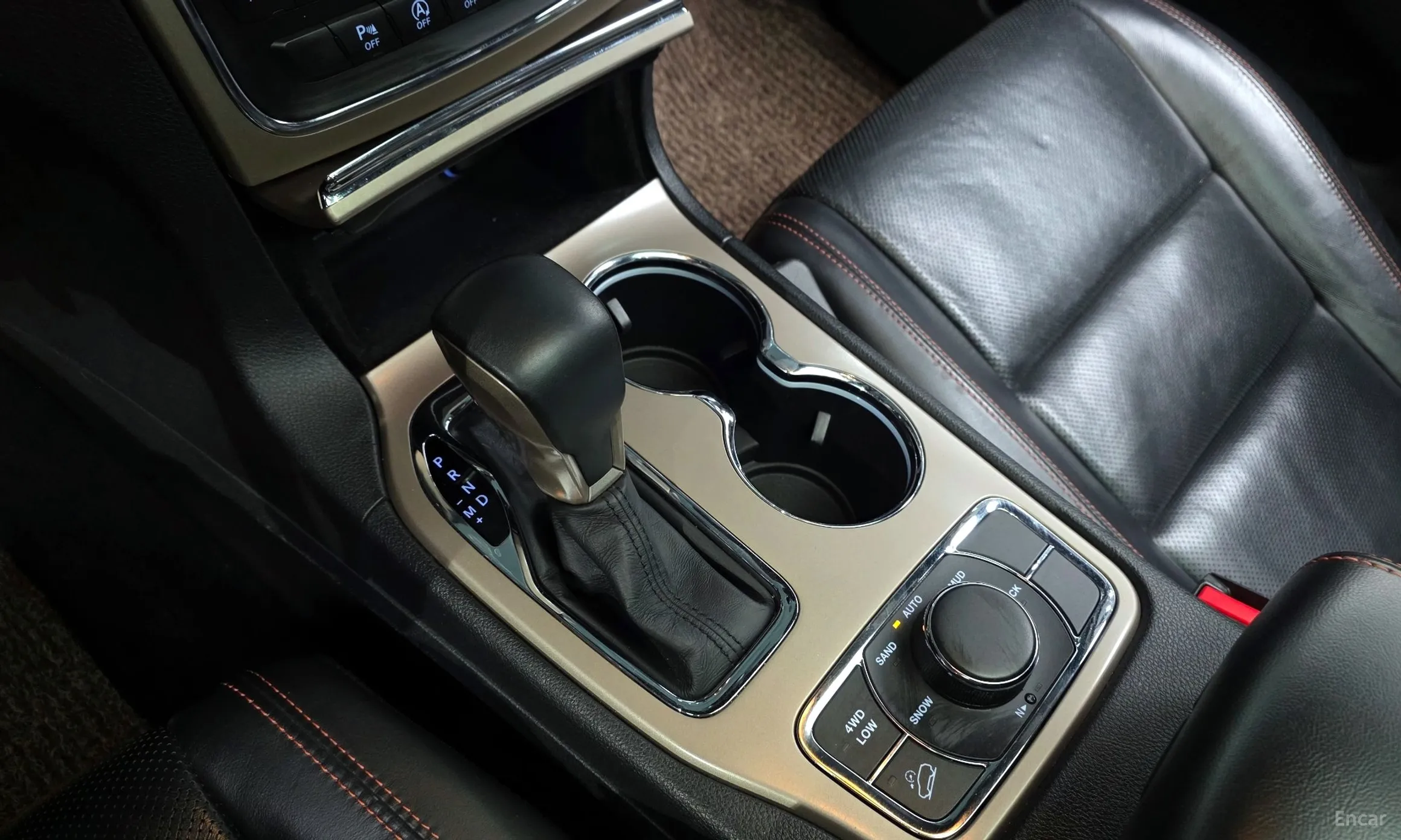 Jeep Grand Cherokee превью 9