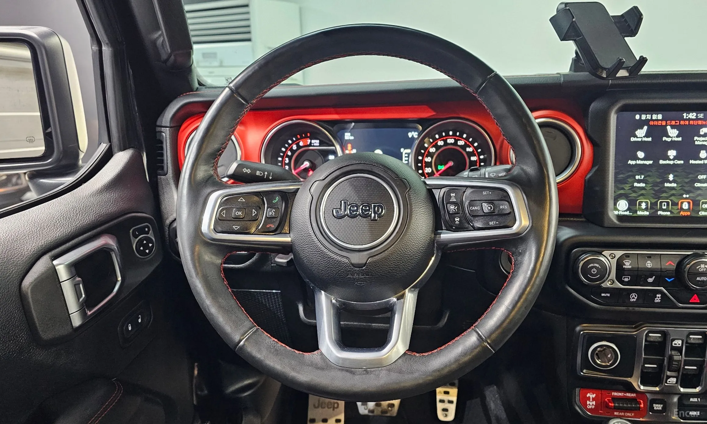 Jeep Wrangler (JL) превью 13