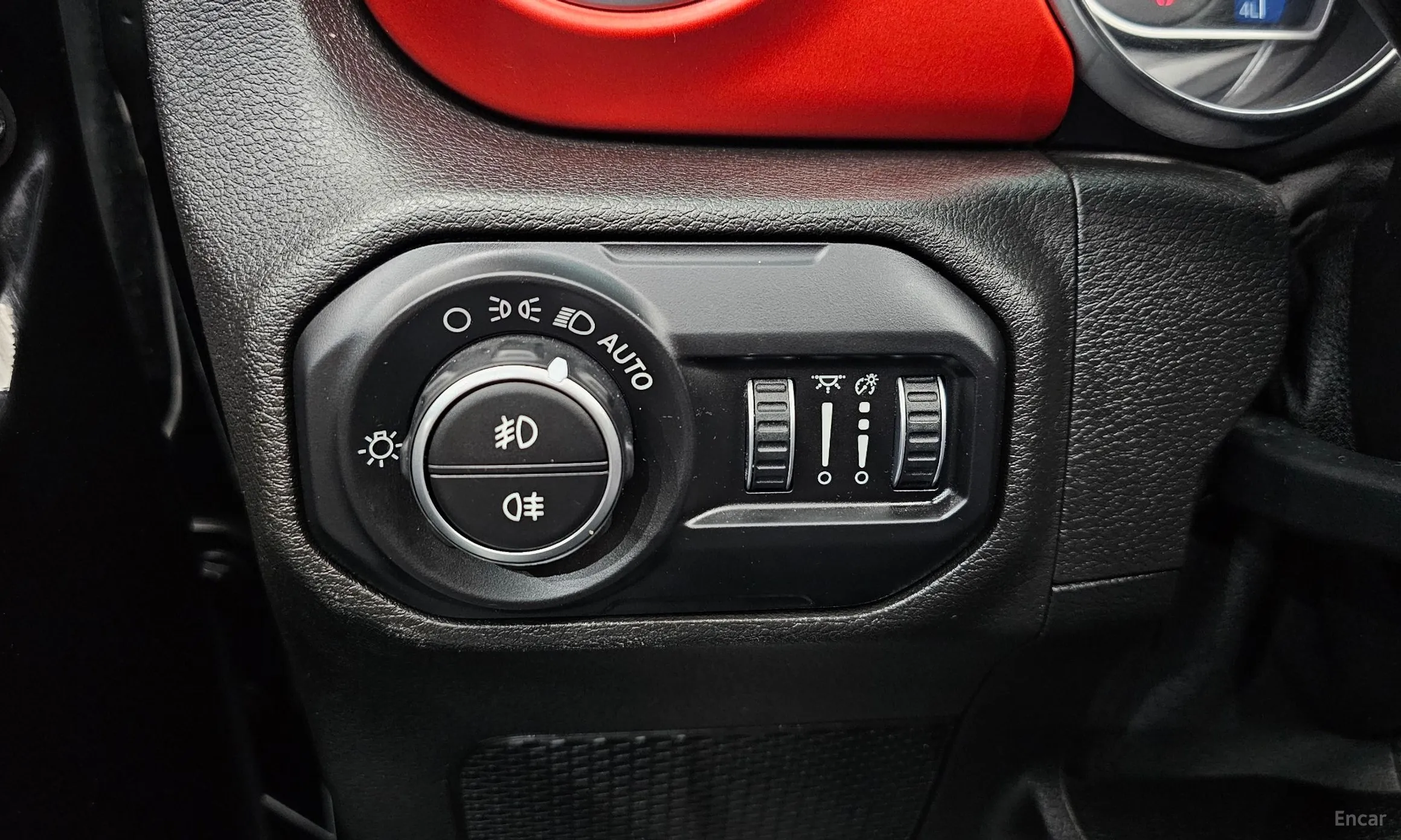 Jeep Wrangler (JL) превью 18