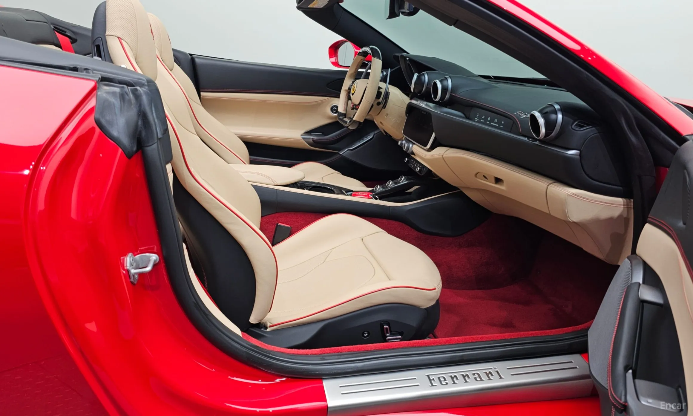 Ferrari Portofino превью 11