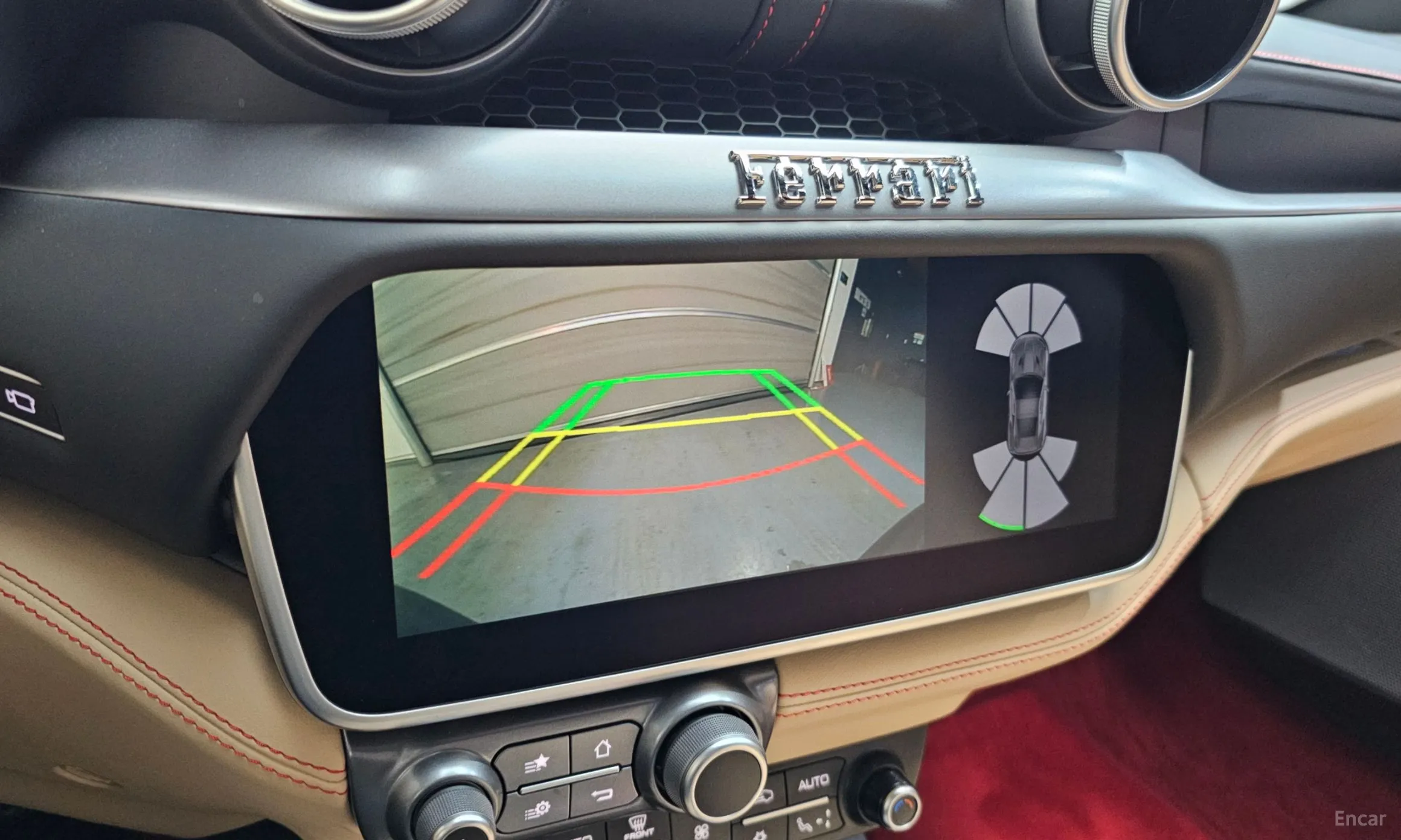 Ferrari Portofino превью 17