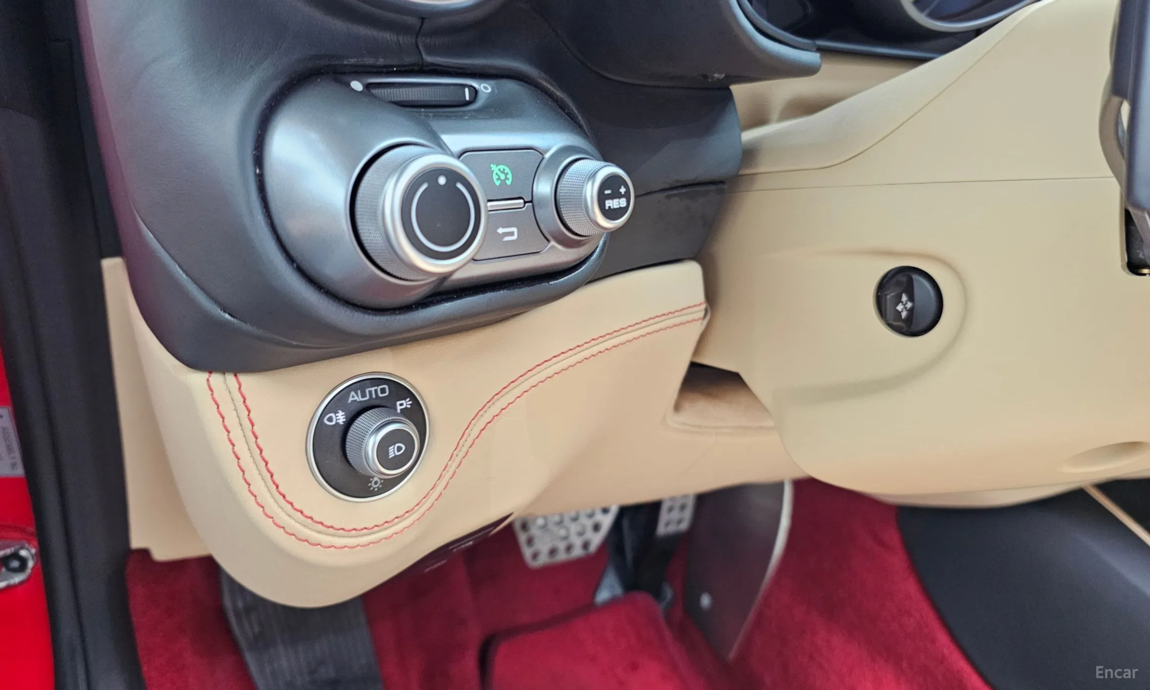 Ferrari Portofino превью 18