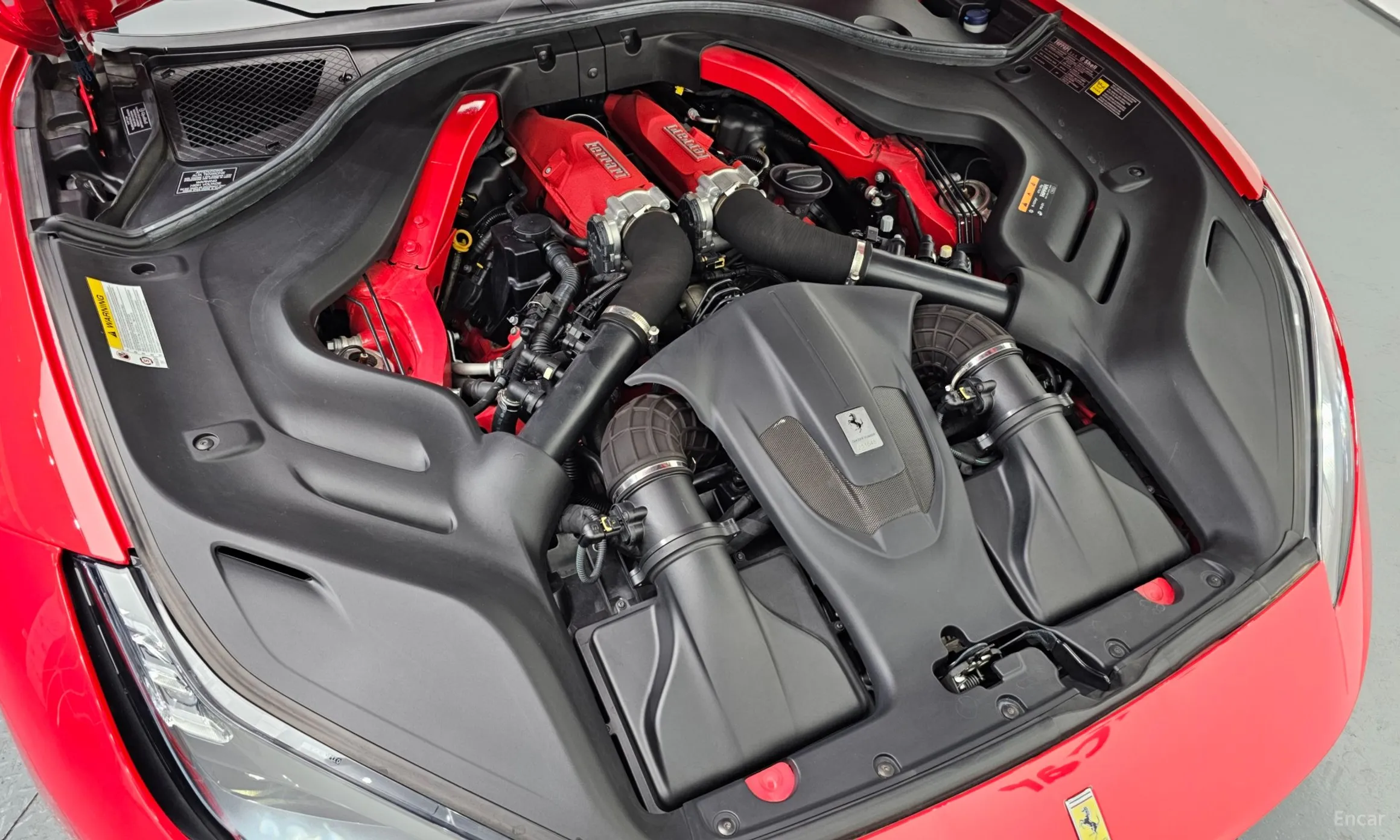 Ferrari Portofino превью 6