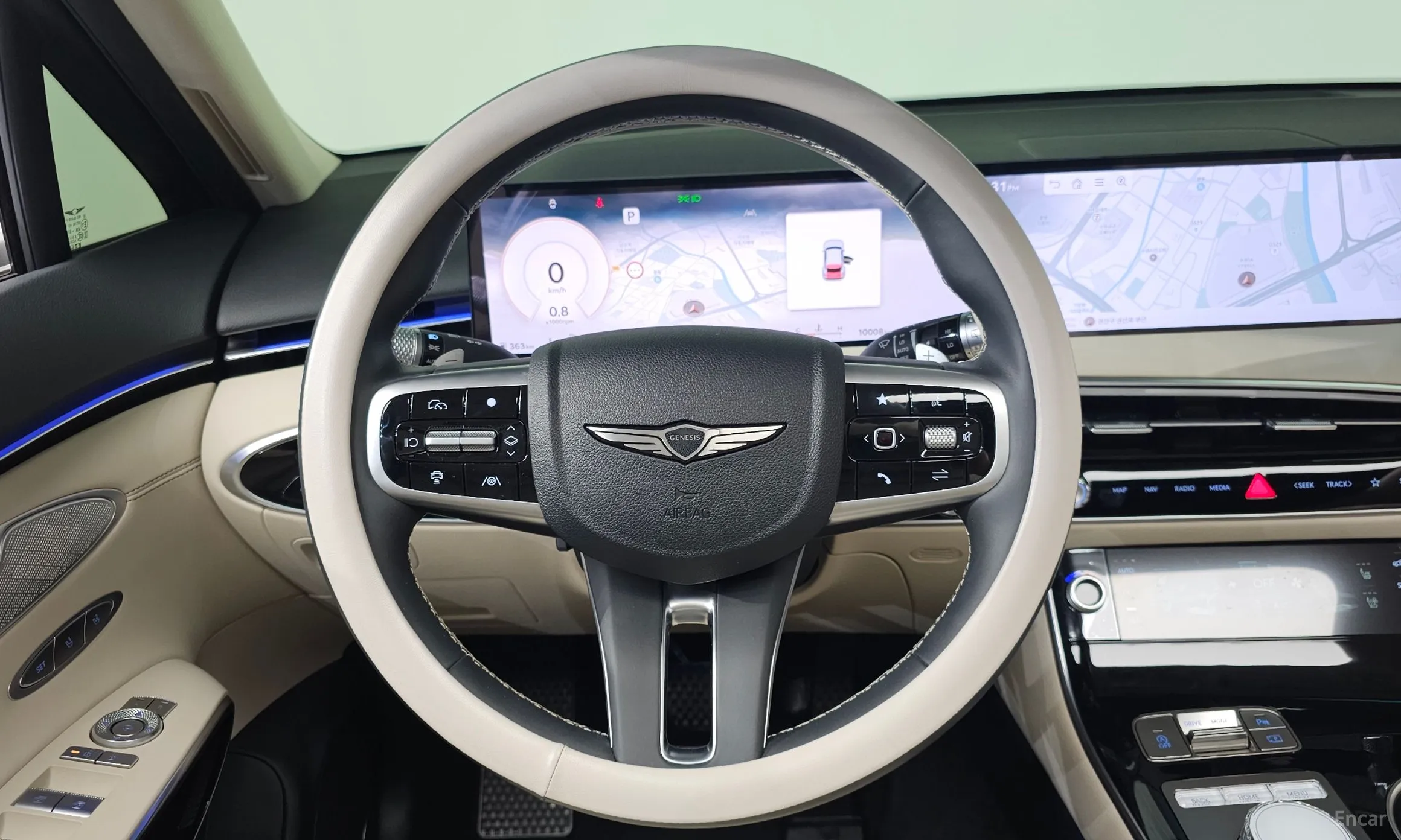 Genesis GV70 превью 12