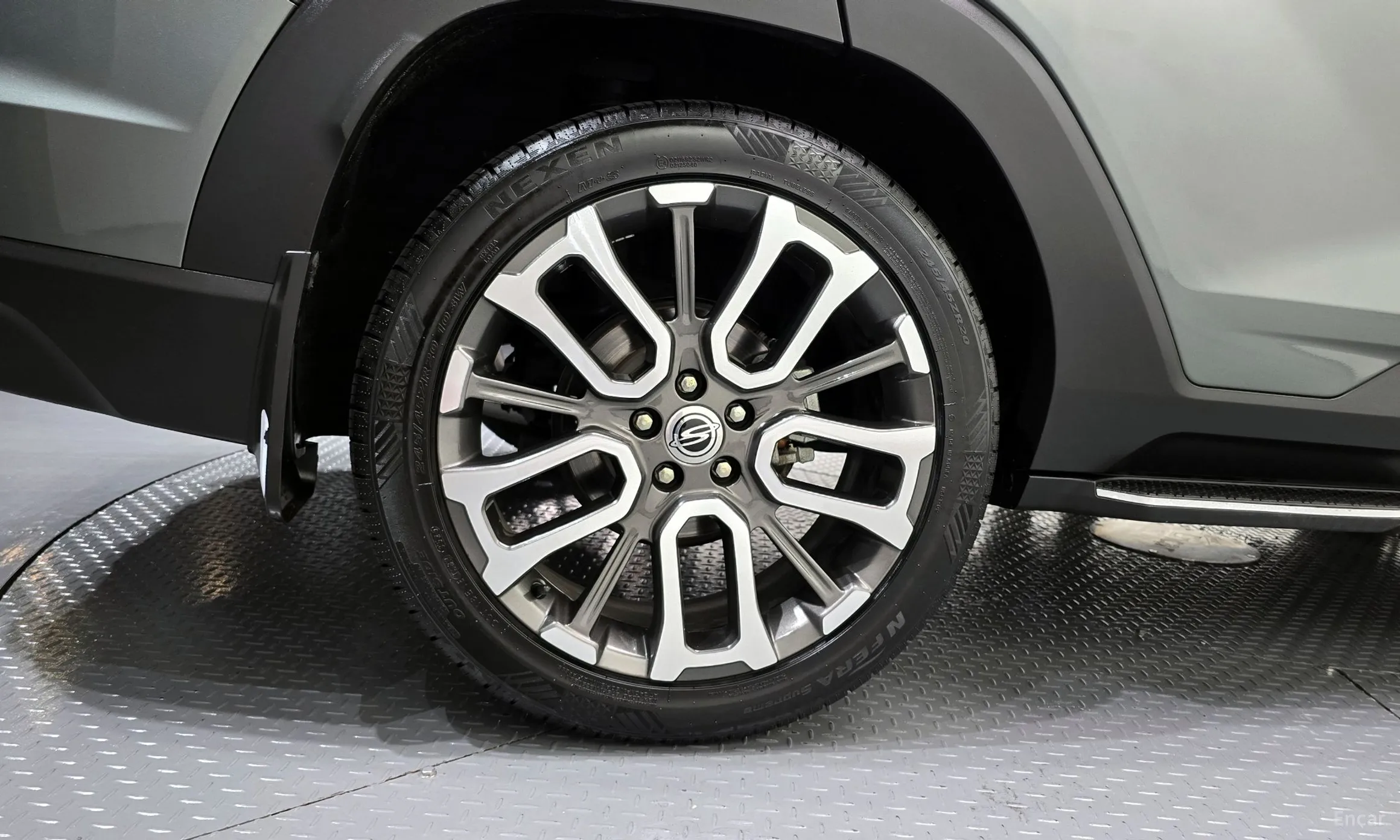 KG Mobility (SsangYong) Torres превью 5