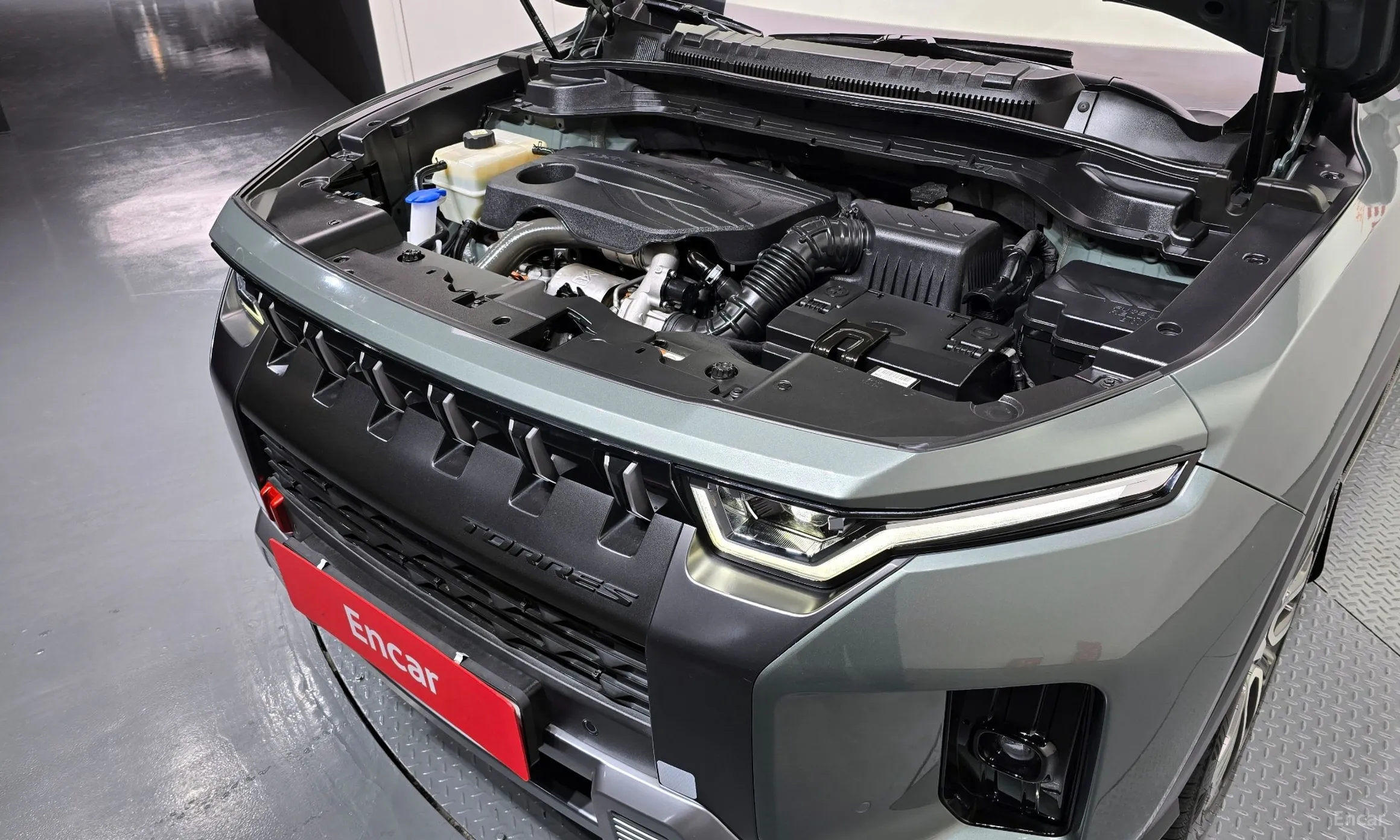 KG Mobility (SsangYong) Torres превью 6