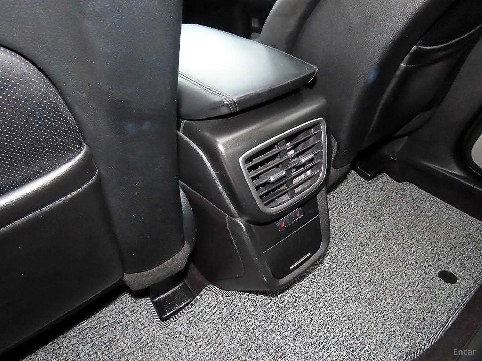 Lincoln MKX 2nd Generation превью 16
