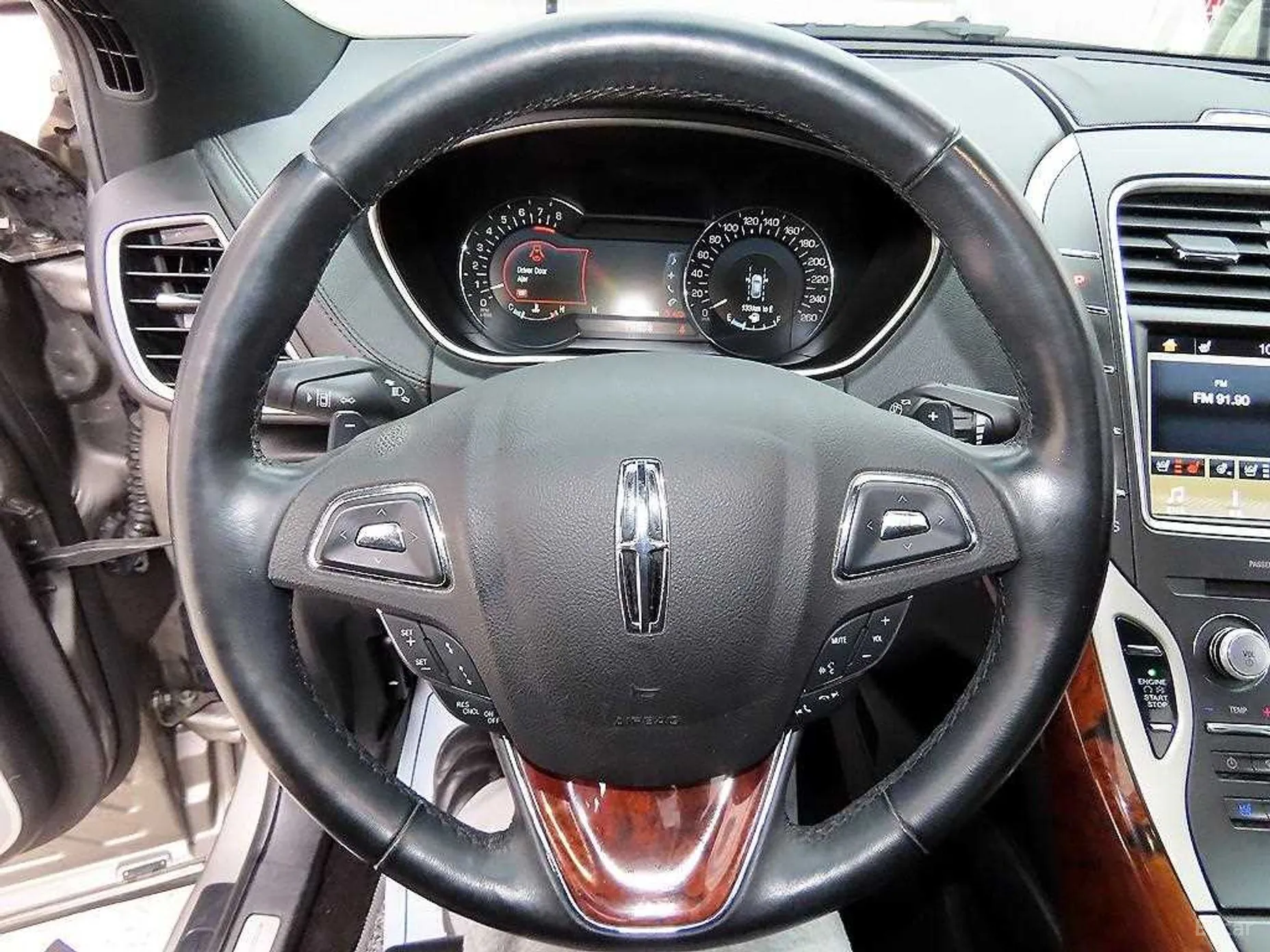 Lincoln MKX 2nd Generation превью 8