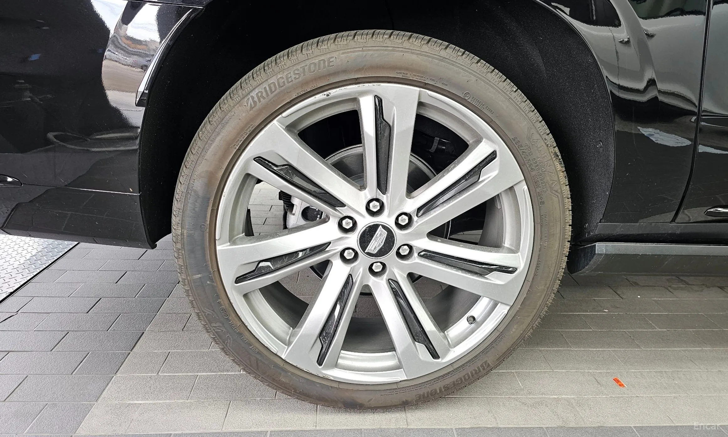 Cadillac Escalade 5th Generation превью 5