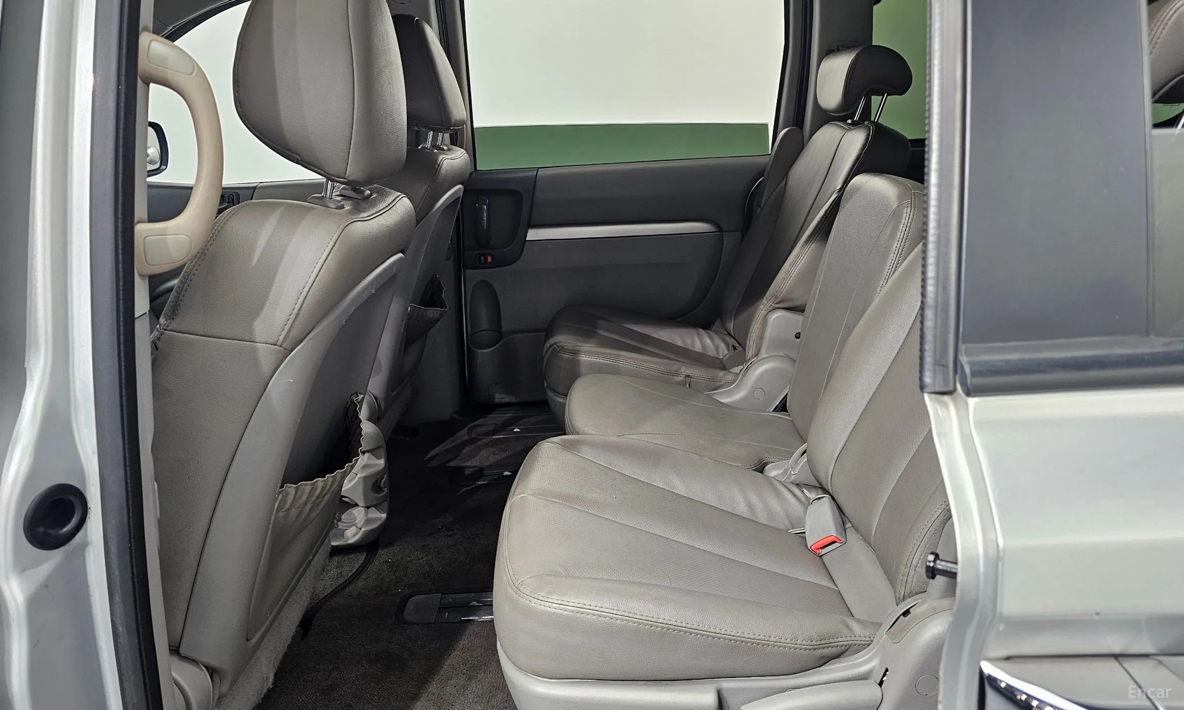 Kia Carnival R превью 12