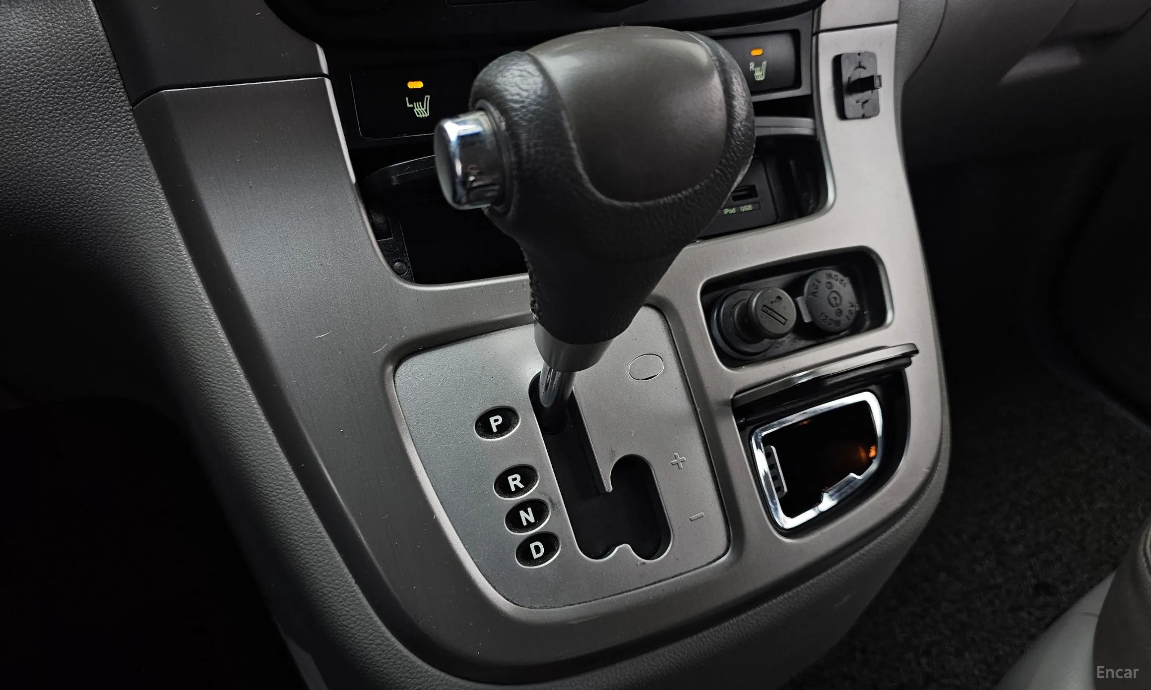 Kia Carnival R превью 9