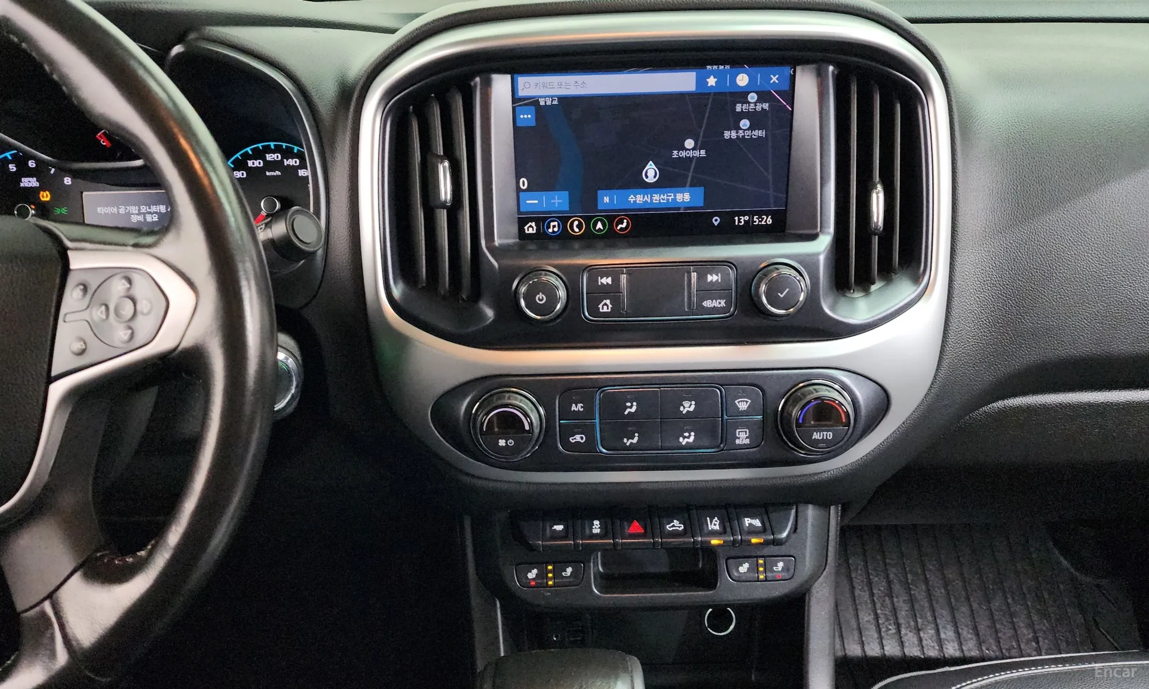Chevrolet Colorado превью 14