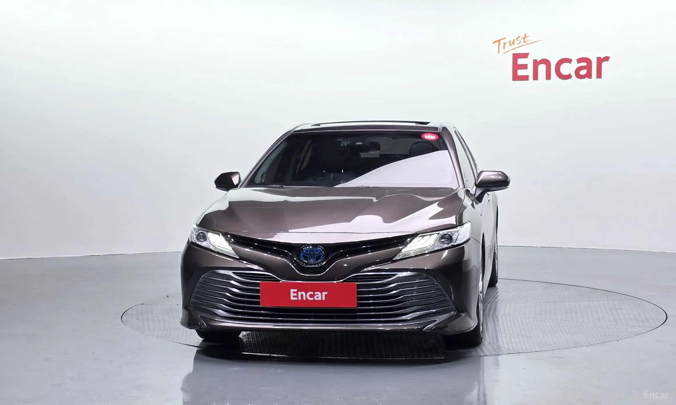 Toyota Camry (XV70) превью 3