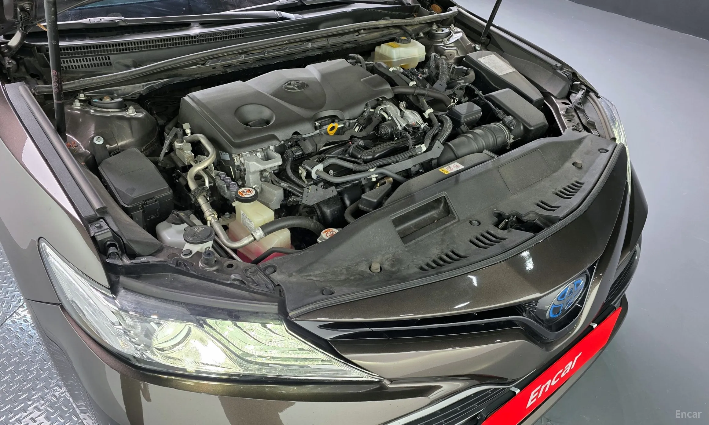 Toyota Camry (XV70) превью 6
