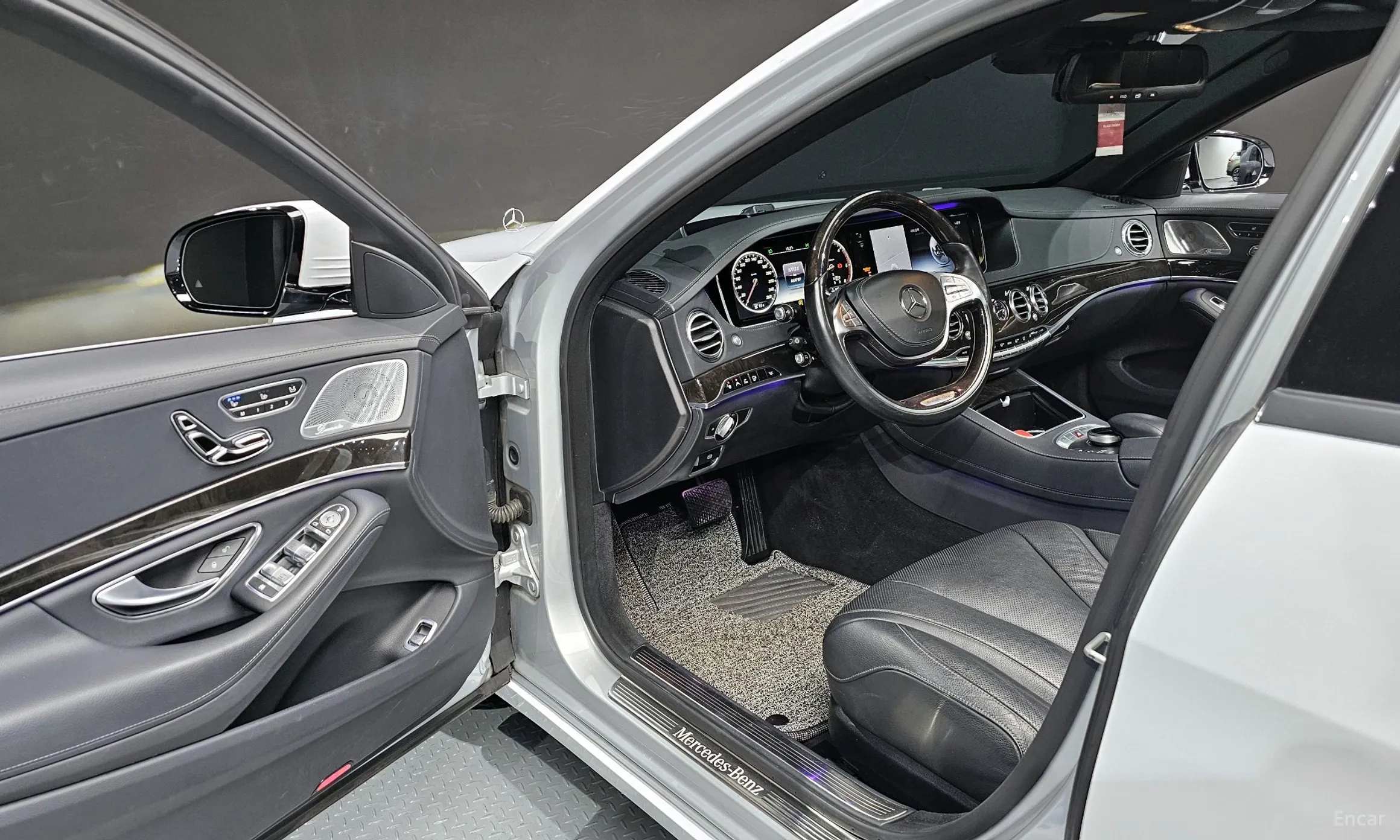 Mercedes Benz S-Class W222 превью 11
