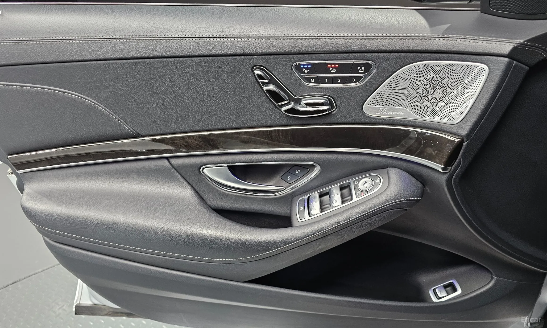 Mercedes Benz S-Class W222 превью 14