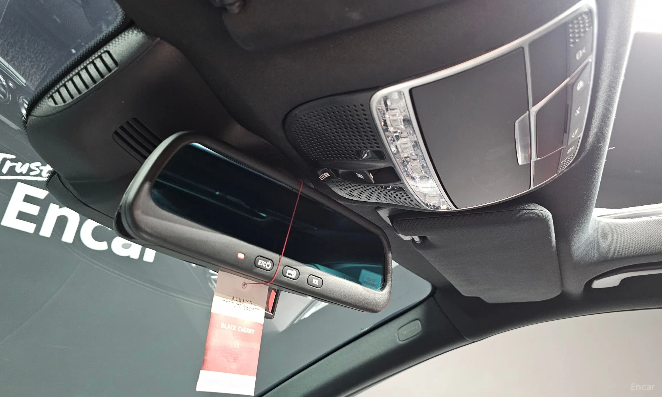 Mercedes Benz S-Class W222 превью 16
