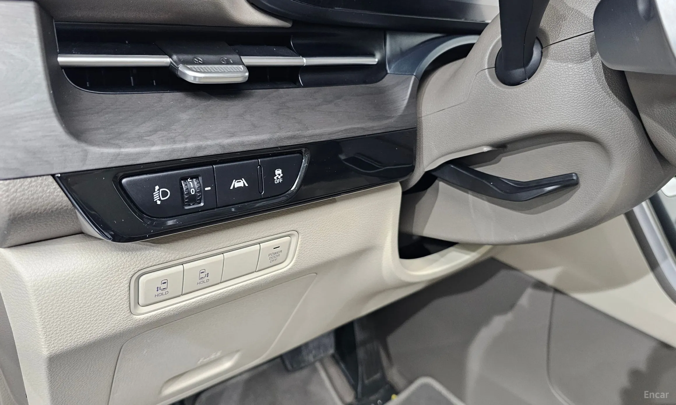 Kia Carnival Gen 4 превью 14