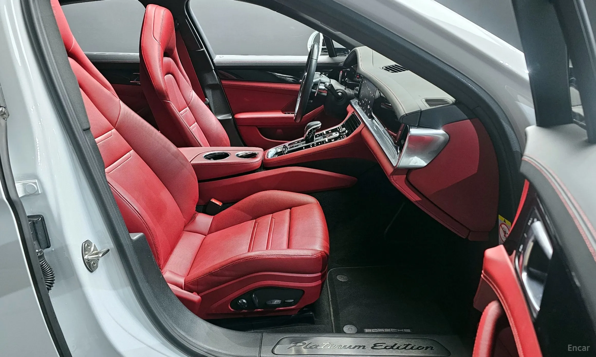 Porsche Panamera (971) превью 11